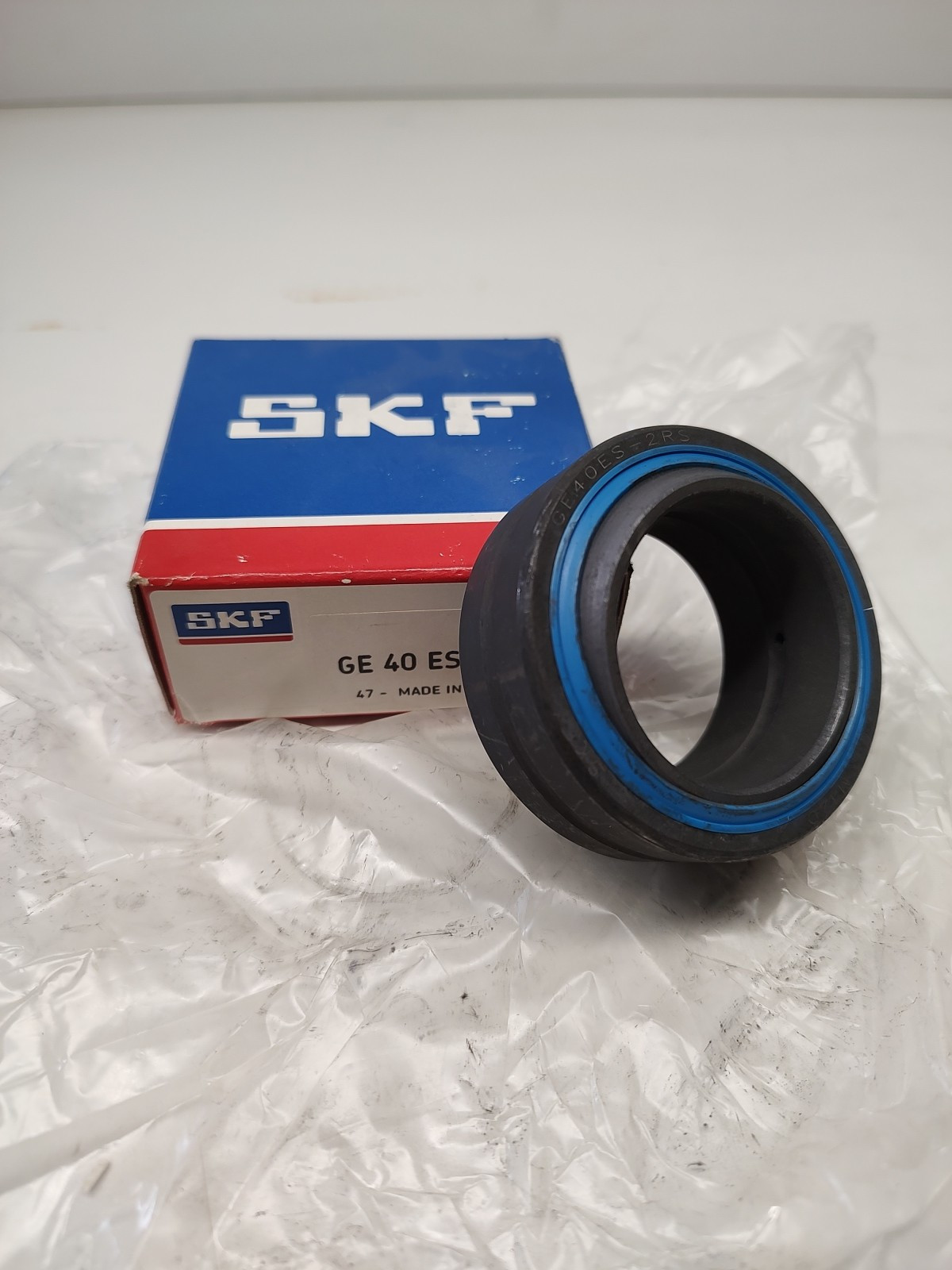 NEW SKF GE40 ES 2RS Double Sealed RADIAL SPHERICAL PLAIN BEARING 40x62x22mm NEW SKF GE40 ES 2RS Double Sealed RADIAL SPHERICAL PLAIN BEARING 40x62x22mm