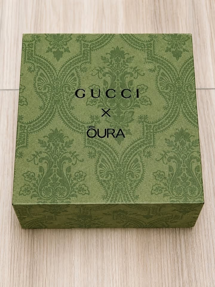 Gucci x Oura Limited Edition Smart Ring Size 10 Black 18K Gold w/ Charger Cable