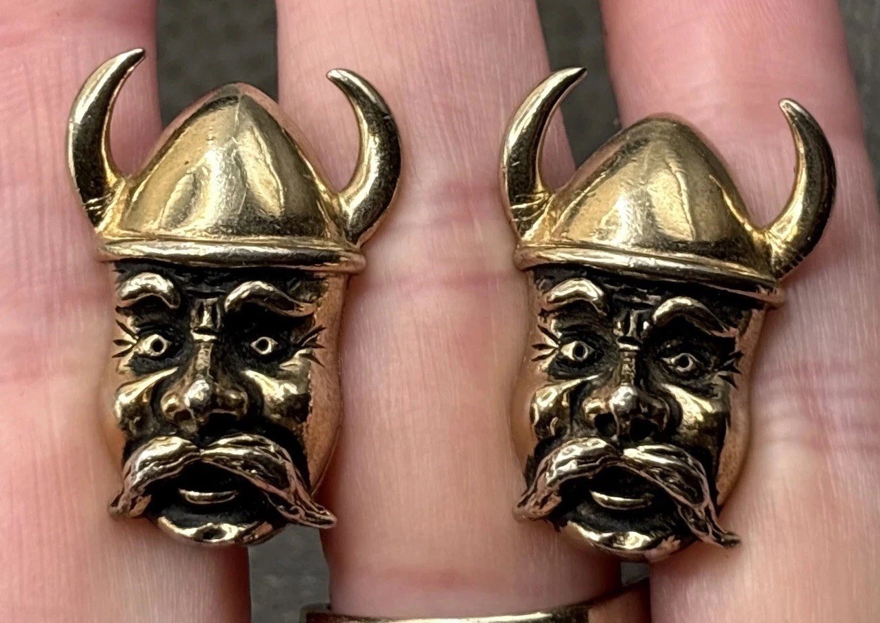 Vintage Swank Viking Head Large Cufflinks Figural Horned Helmet Face Gold Tone