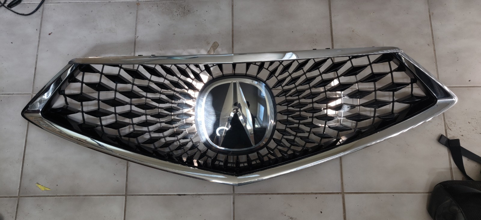 2022-2025 ACURA MDX FRONT RADIATOR GRILL W/ EMBLEM A14536