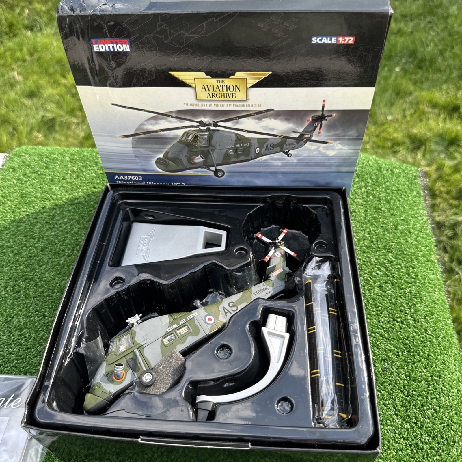Corgi Westland Wessex HC.2 -RAF 72 Squadron RAF Odiham 1970 - AA37603 - LTD Ed.