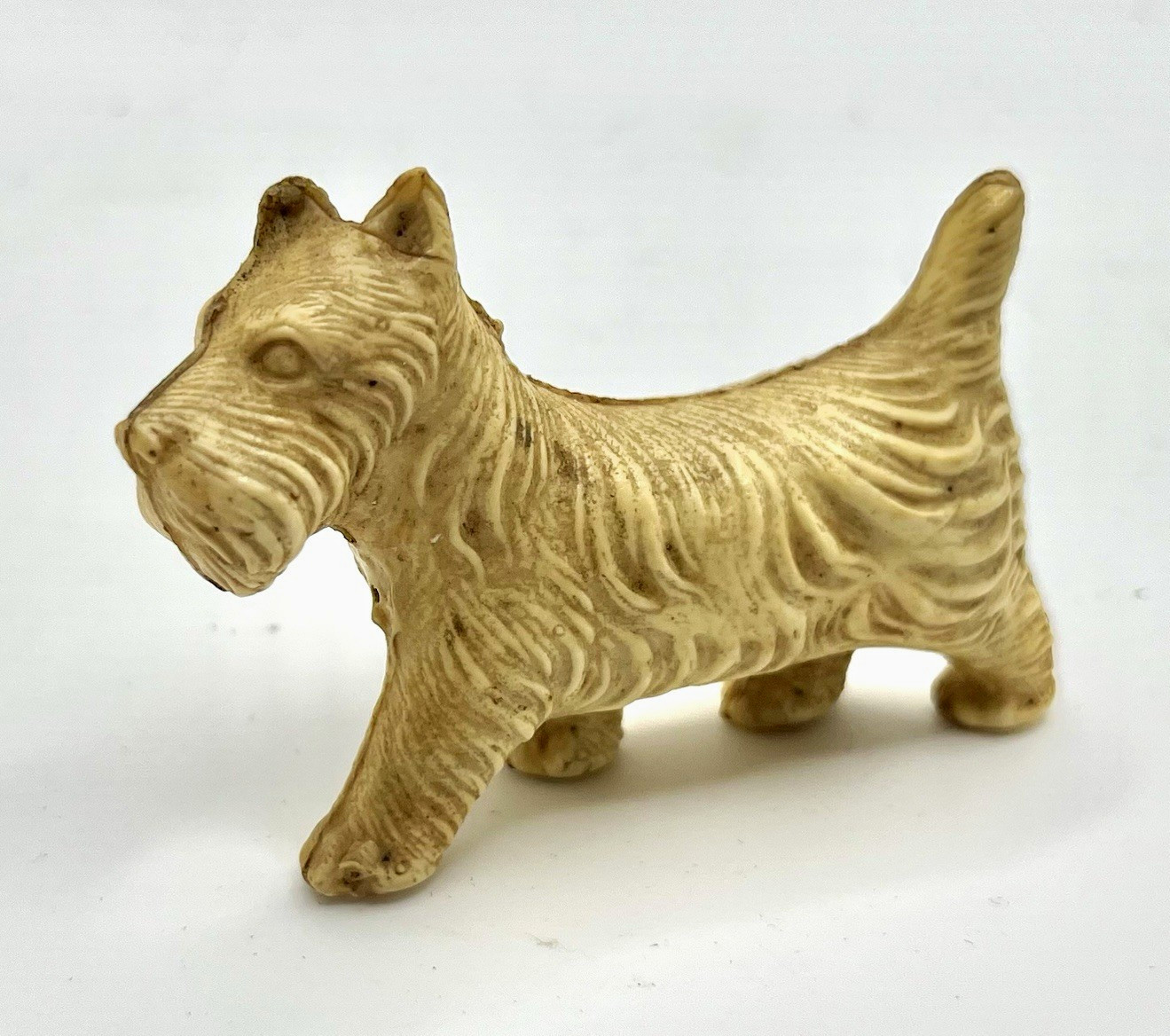 Vintage Japan Beige Ceramic Dog Figurine Small Carved Plastic Animal Decor gift