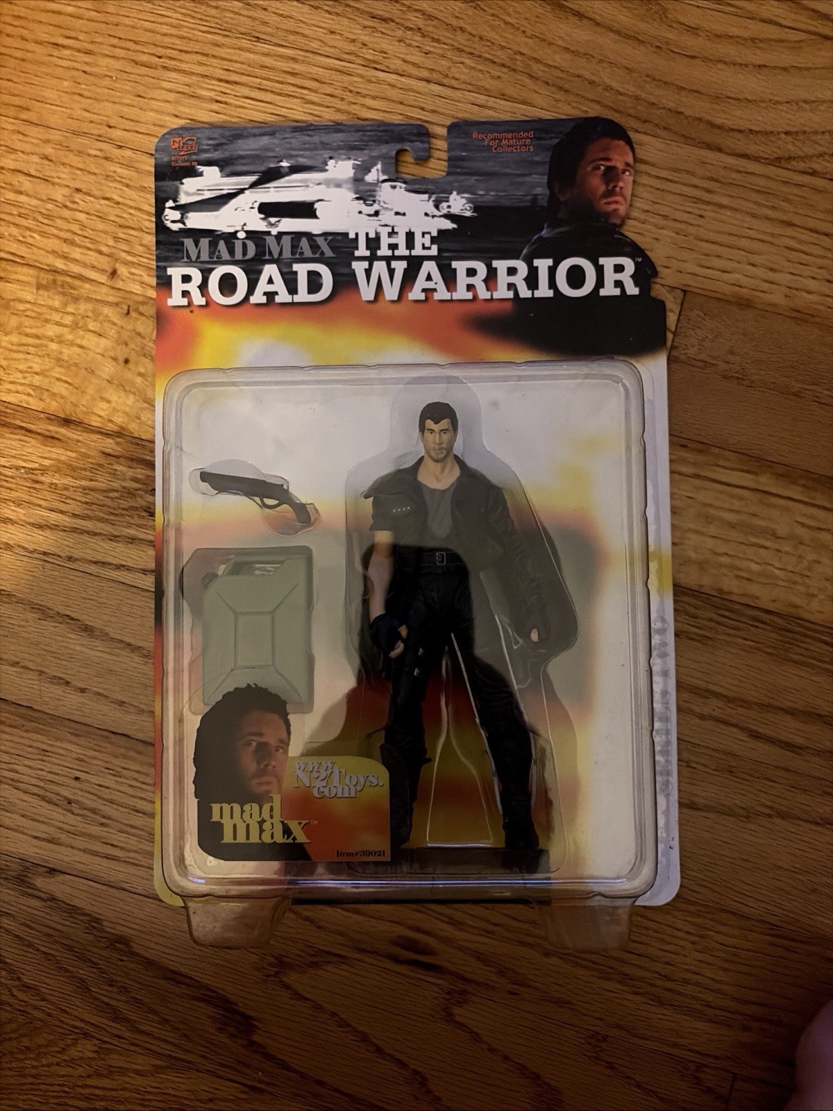 Mad Max 2 Road Warrior Series 1 Mad Max and Feral Kid Action Figure 2000 N2 Rare Mad Max 2 Road Warrior Series 1 Mad Max and Feral Kid Action Figure 2000 N2 Rare