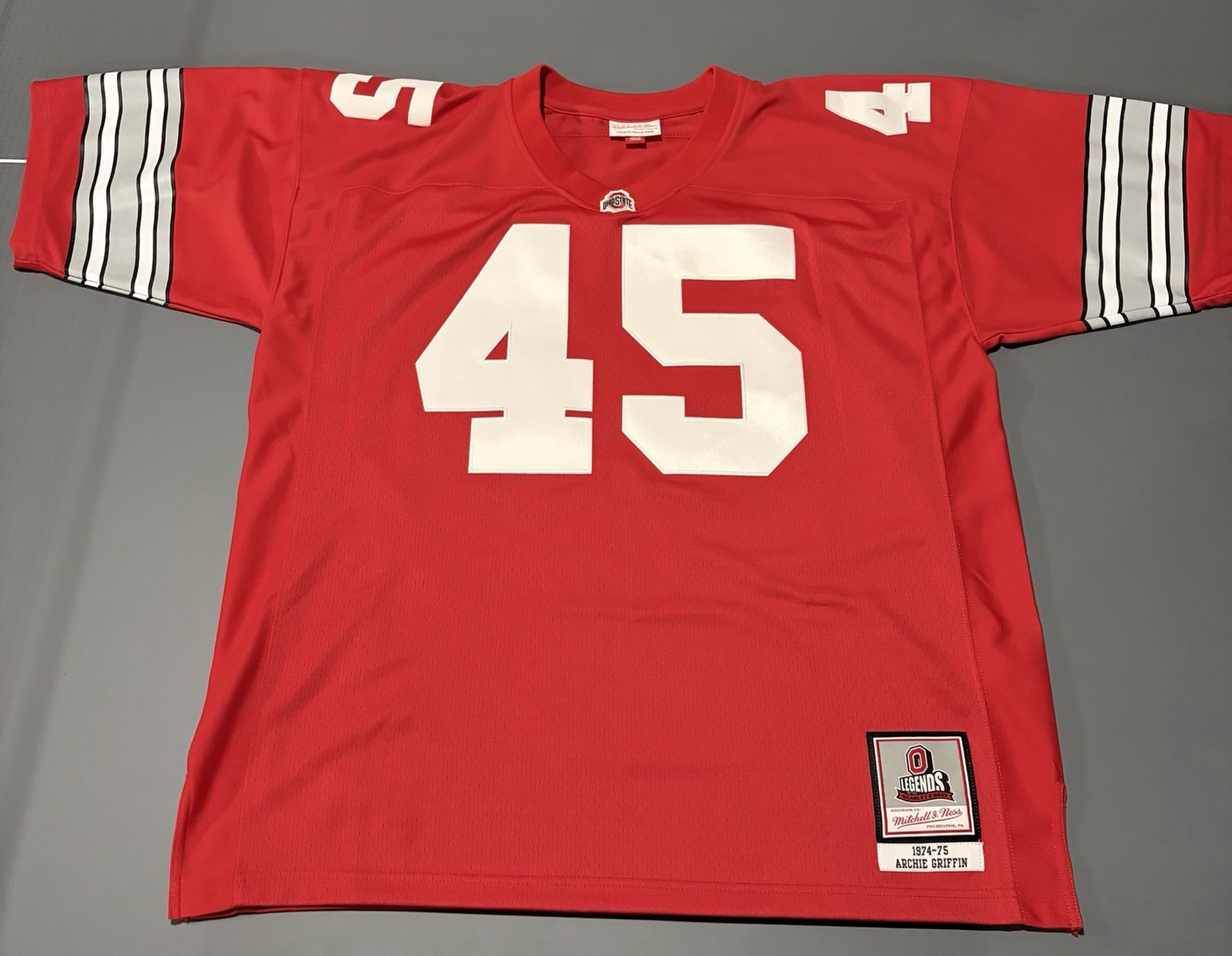 Mitchell & Ness Men\'s Ohio State Buckeyes Archie Griffin Jersey Size XL