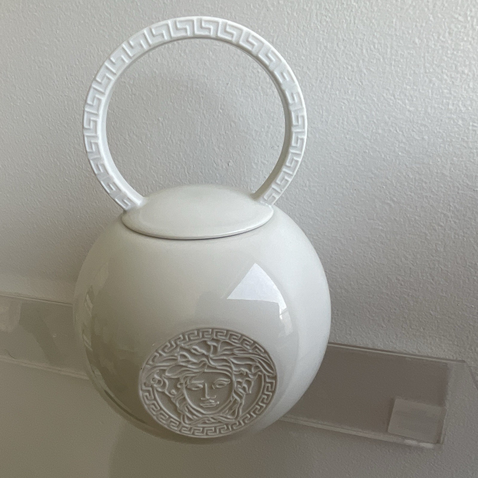 Versace Rosenthal La Medusa RARE White Tea Set Piece: Tea Holder Versace Rosenthal La Medusa RARE White Tea Set Piece: Tea Holder