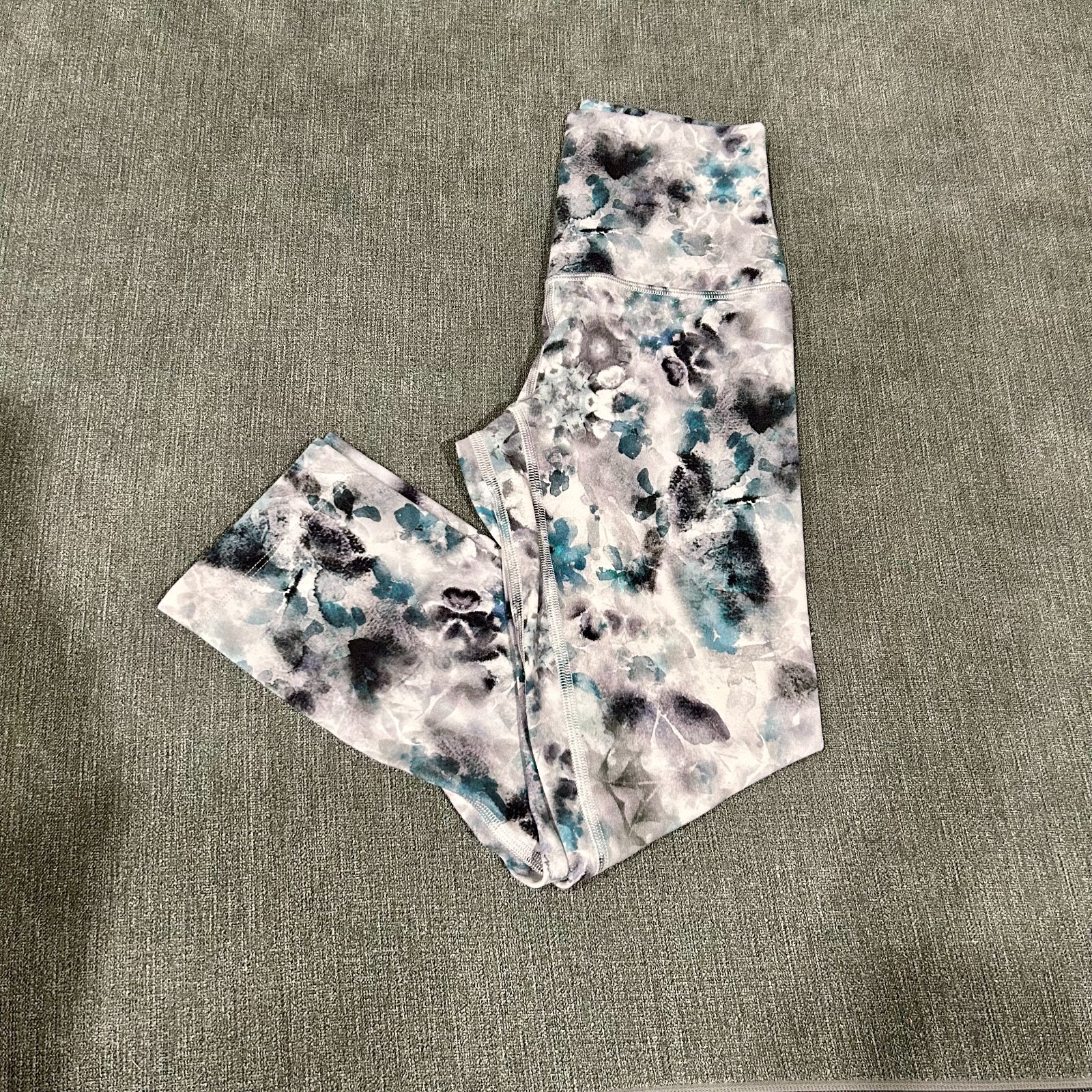 Lululemon Leggings \