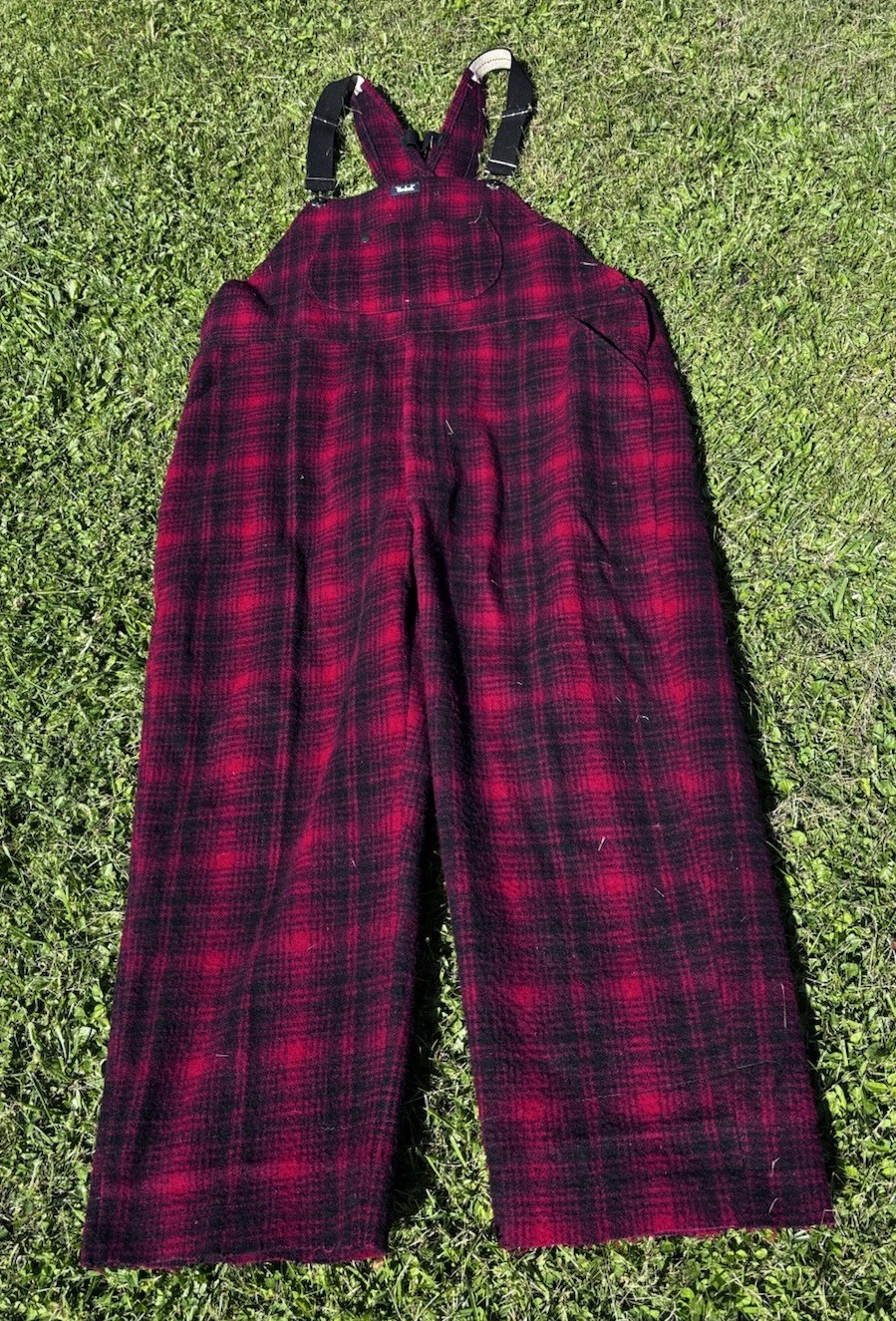 Vintage Woolrich Wool Bib Overalls Buffalo Plaid Adjustable Straps Men’s Large Vintage Woolrich Wool Bib Overalls Buffalo Plaid Adjustable Straps Men’s Large