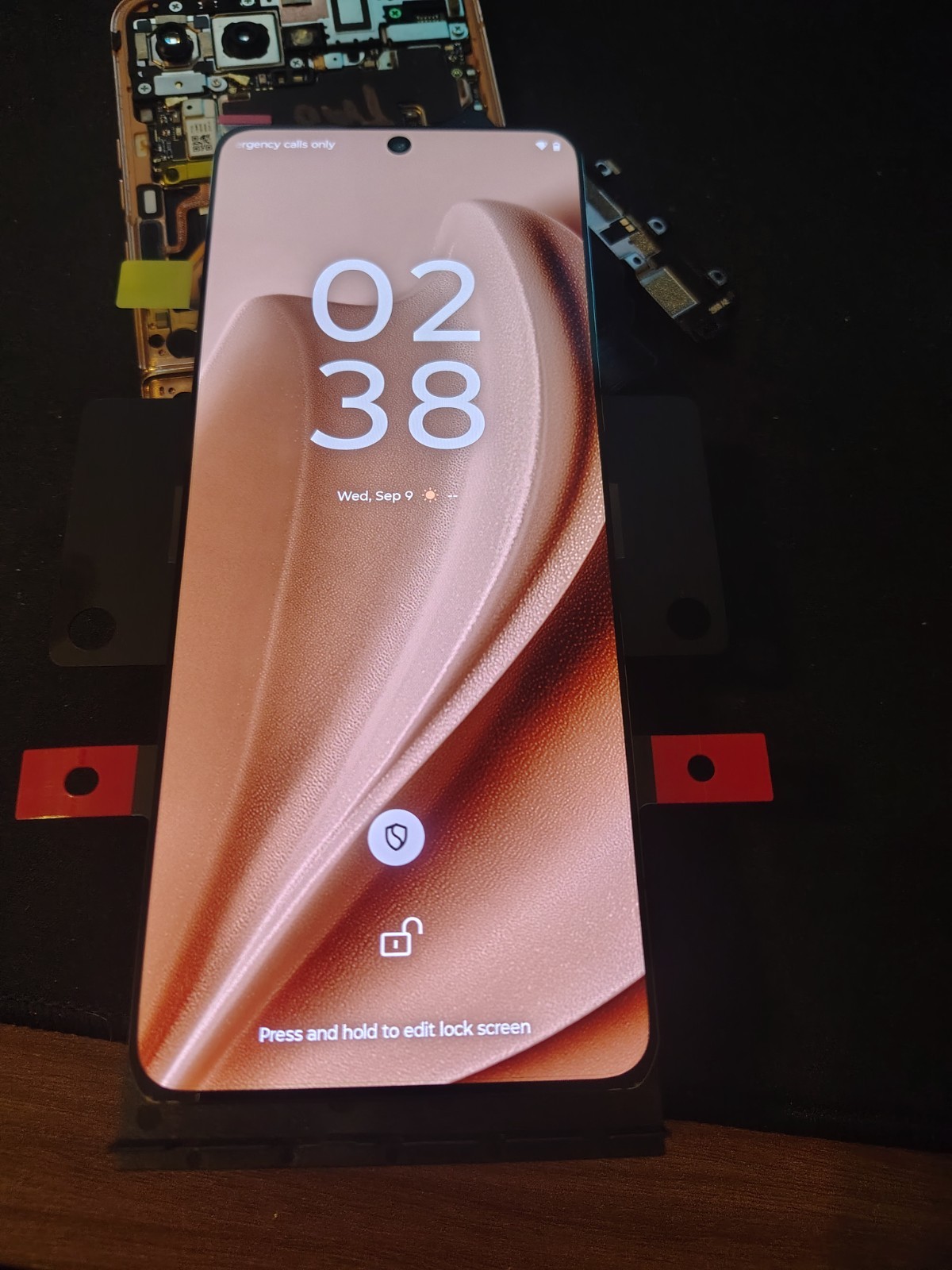 NEW ORIGINAL Motorola Moto Razr+ PLUS 2025/Razr 60 ULTRA INNER SCREEN +ADHESIVES