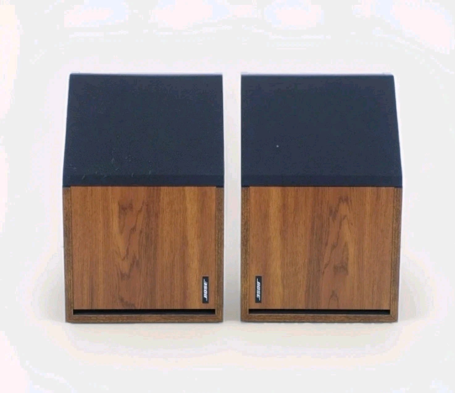Vintage BOSE 2.2 Bookshelf Stereo Speakers 8ohm - Right & Left Pair - TESTED