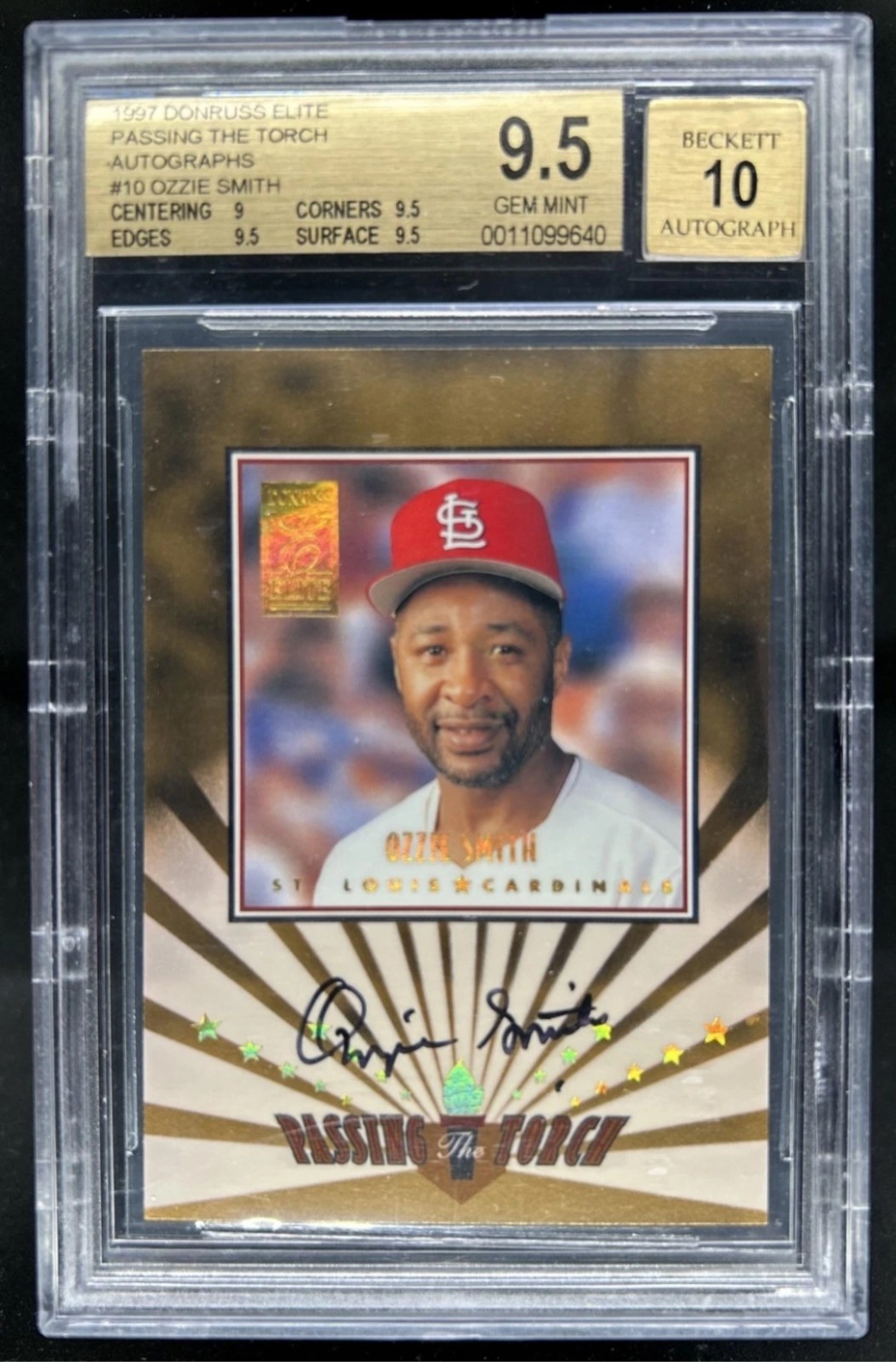1997 Donruss Elite Ozzie Smith Passing the Torch Auto /1500 (150 Signed) BGS 9.5
