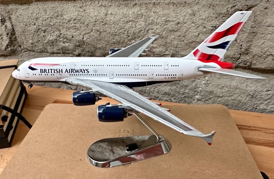 RARE GeminiJets British Airways Airbus A380-800 G-XLEA | 1:400 | GJBAW1330