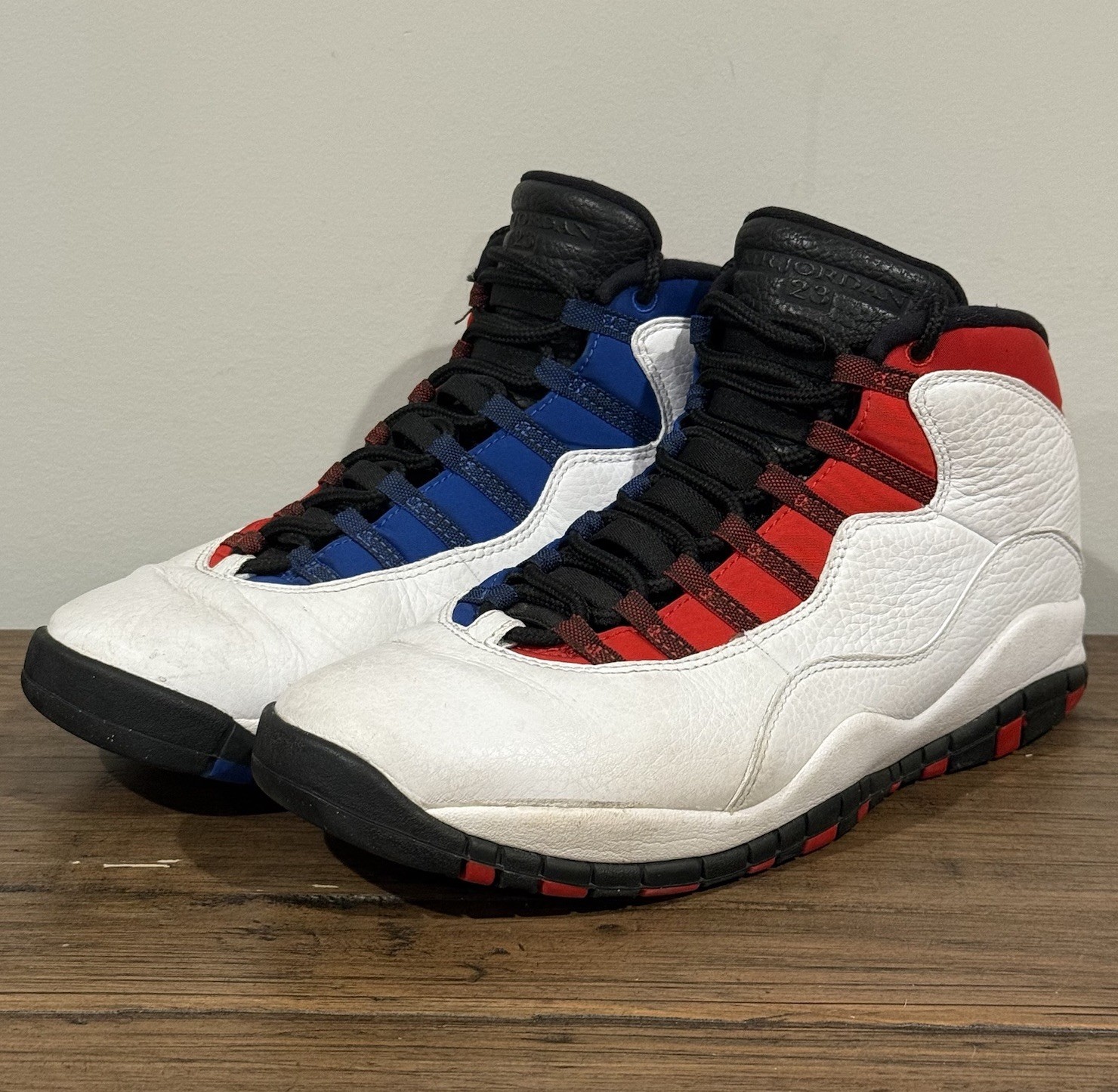 Nike Air Jordan 10 Retro “Double Nickel” Size 10 White Red Blue 310805-160