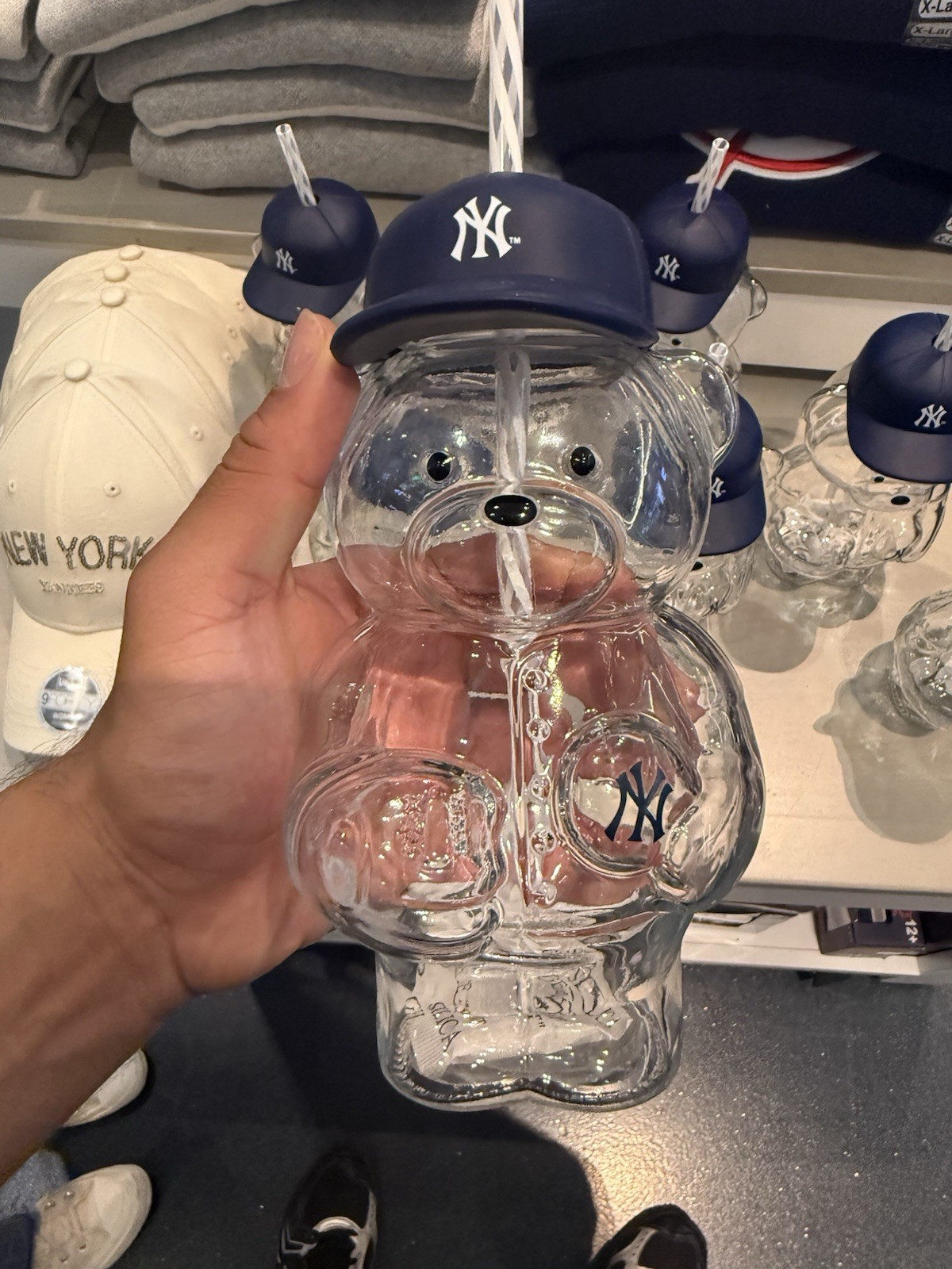 New York Yankees Glass Bear Tumbler | Yankee Stadium Souvenir Mug Cup Baseball