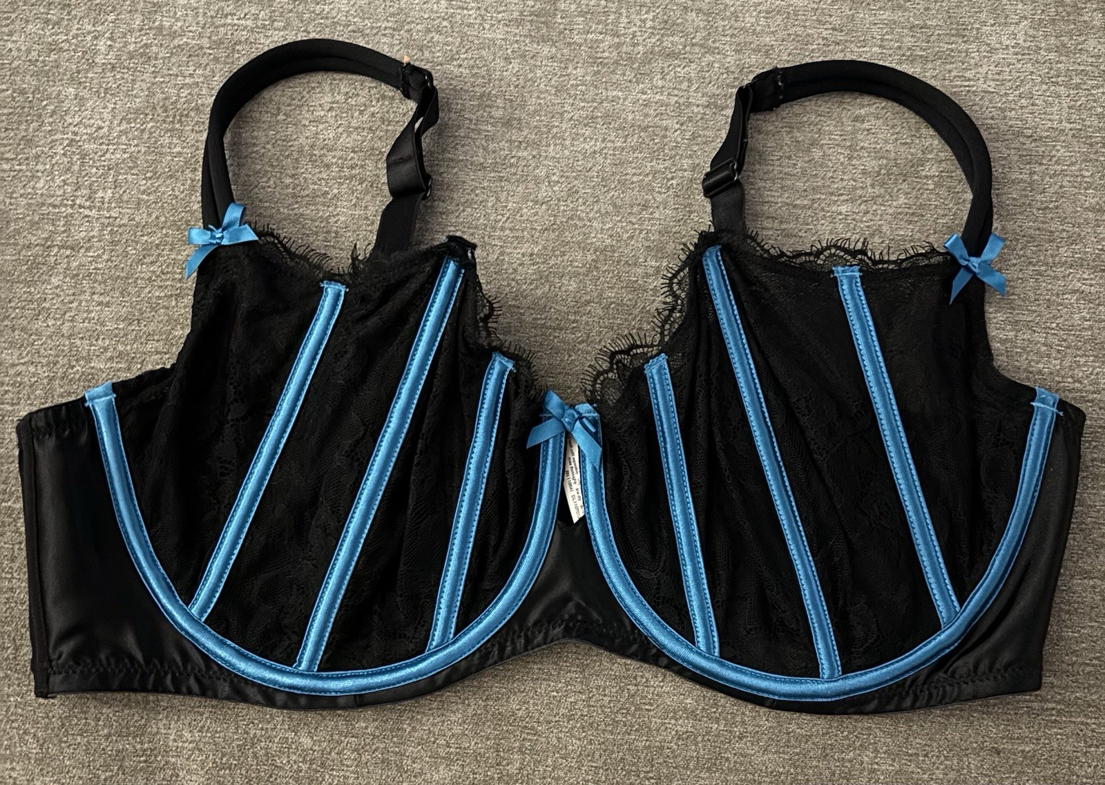 Cacique Unlined Boned Underwire Bra 42DDD
