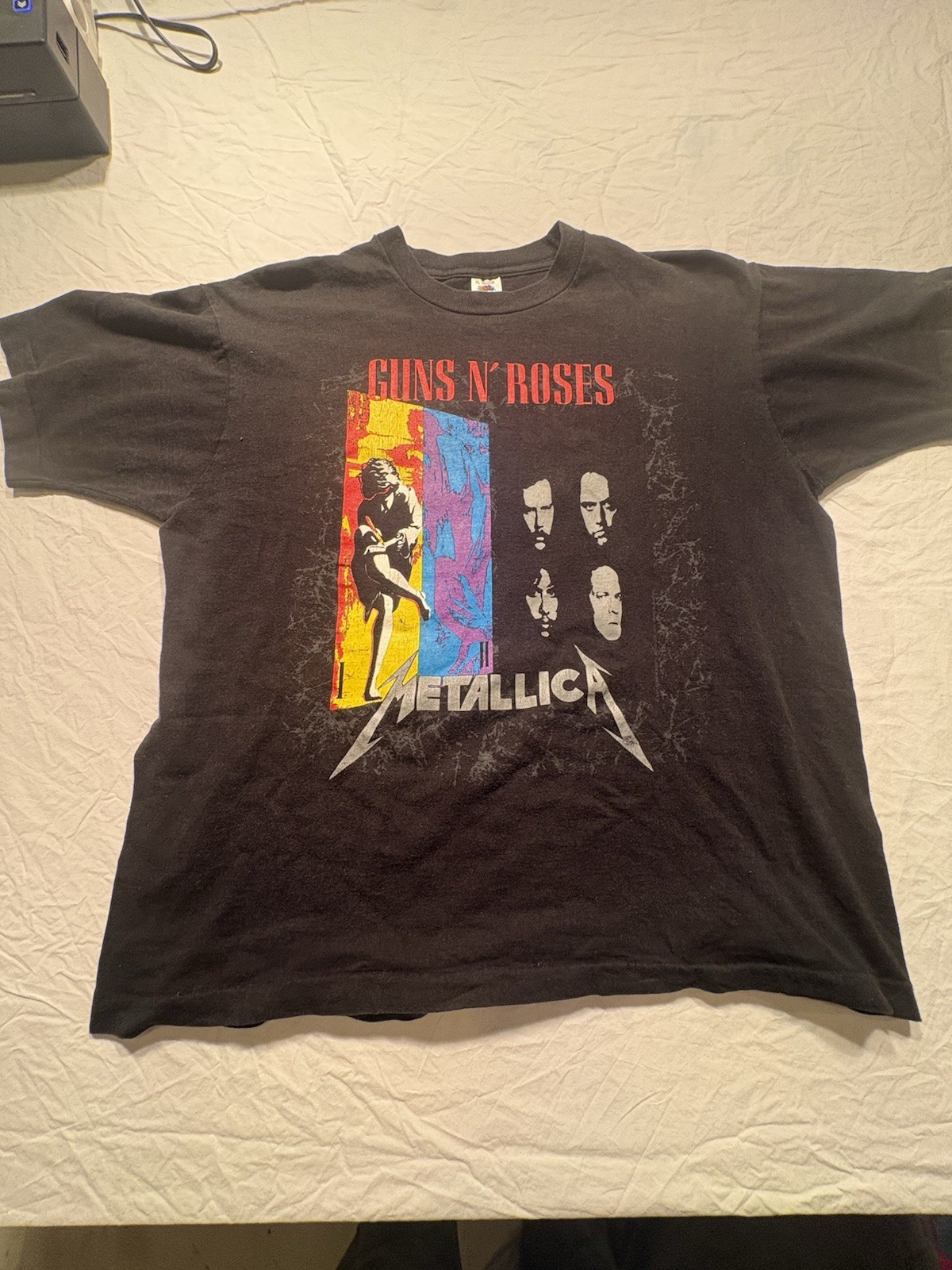 1992 Tour Metallica X Guns And Roses Tee On Fruit Of The Look Made In USA Tag 1992 Tour Metallica X Guns And Roses Tee On Fruit Of The Look Made In USA Tag