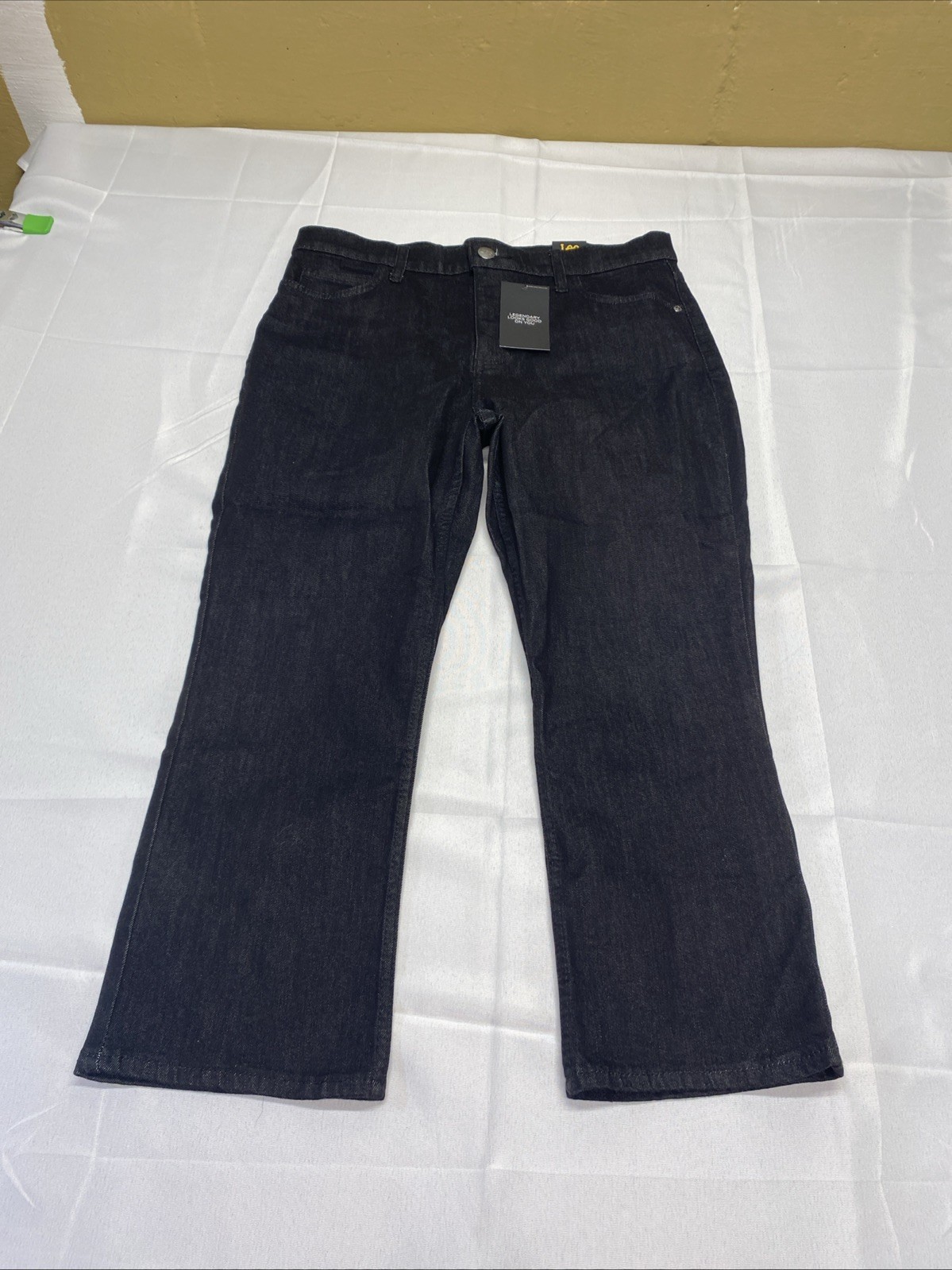 NWT Lee Black Straight Jeans Size 14 Medium Brand new 