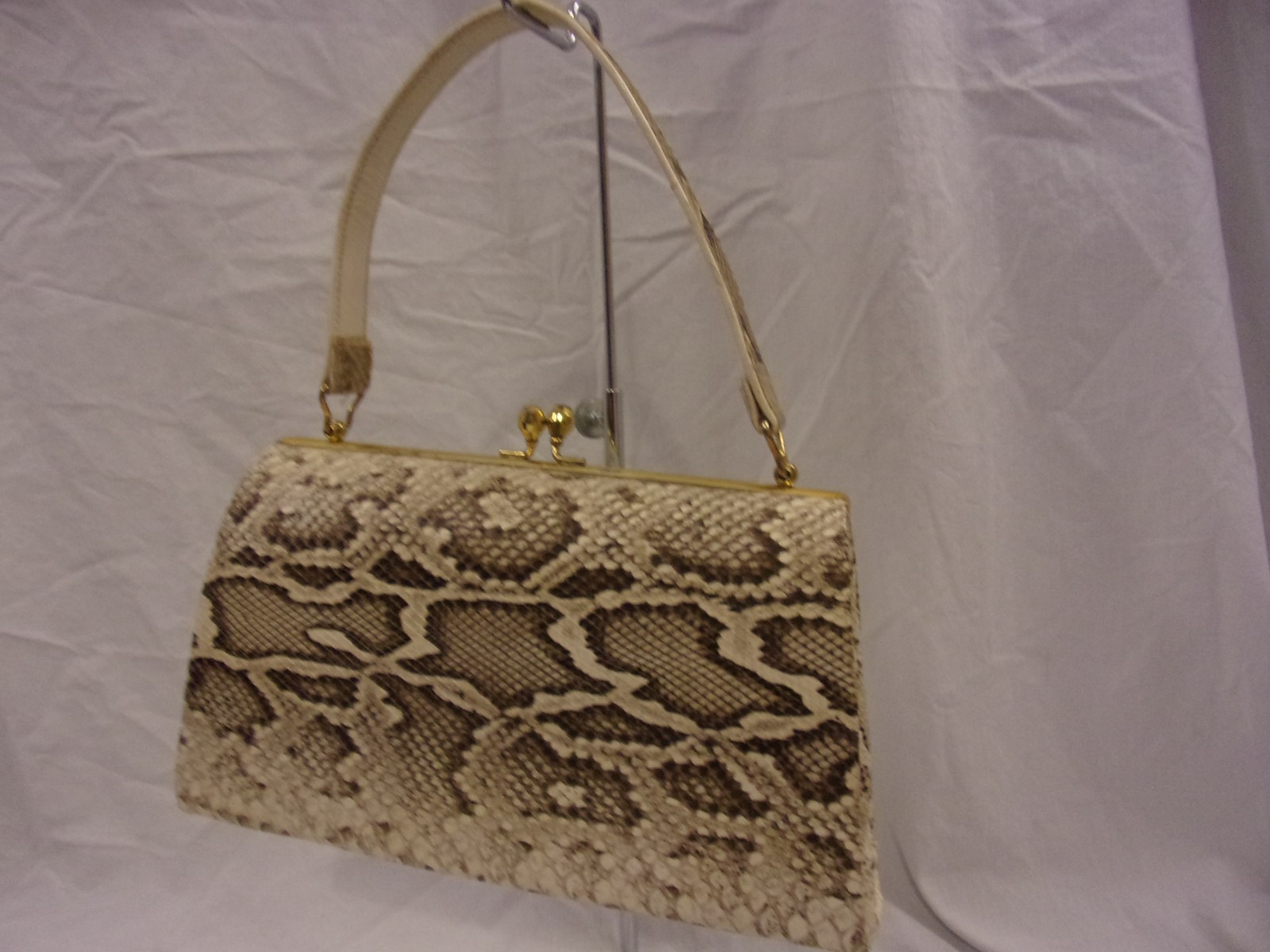 Vintage 1960'S / 70'S Small Genuine Python Purse Very Elegant 9.5 Vintage 1960'S / 70'S Small Genuine Python Purse Very Elegant 9.5