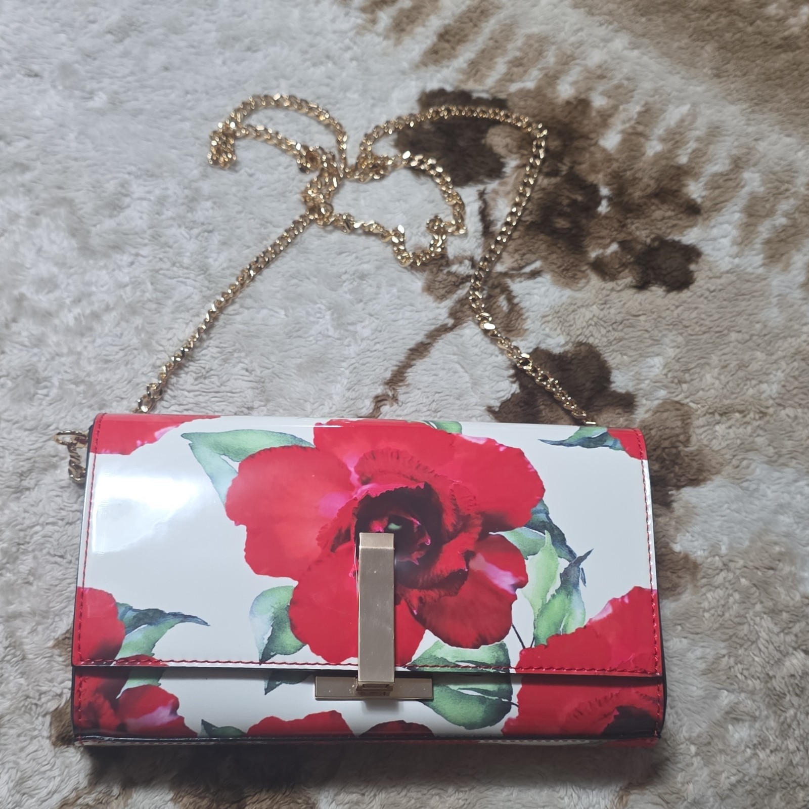 Aldo Women’s Red Rose Purse with Gold Chain Strap Evening Bag Handbag, New Aldo Women’s Red Rose Purse with Gold Chain Strap Evening Bag Handbag, New