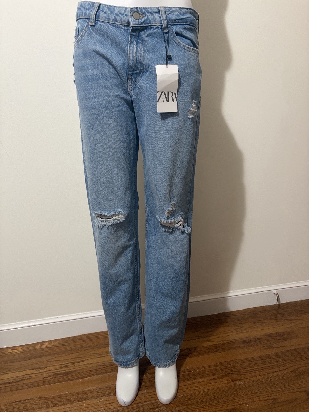 ZARA Light Blue Ripped Mid Rise Jeans Size 4