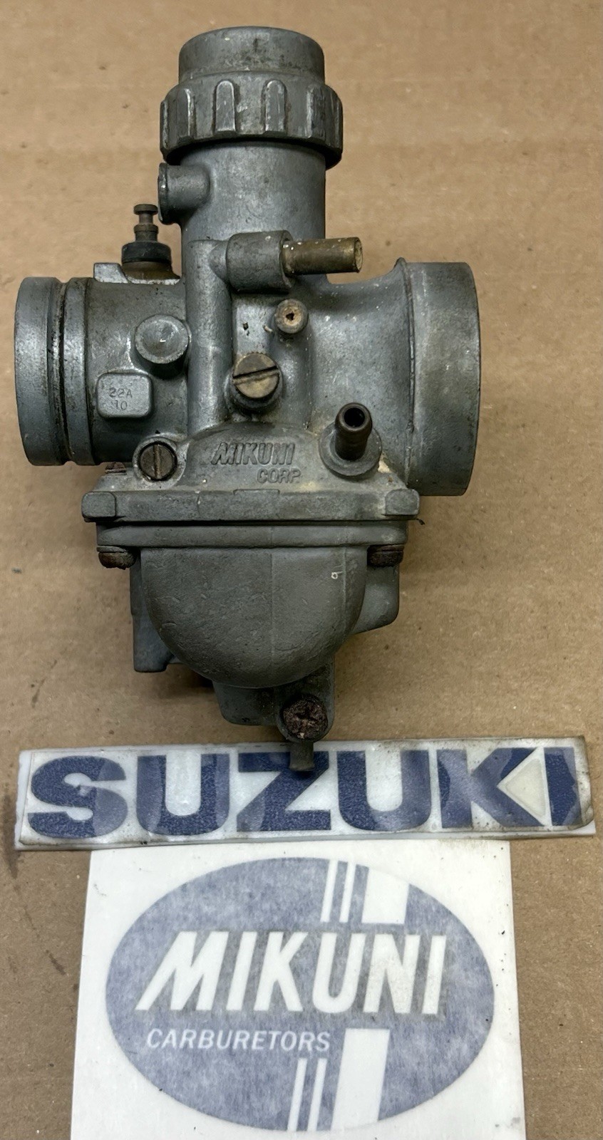 85-88 GENUINE SUZUKI LT 230S LT230S MIKUNI CARBURETOR CARB PARTS