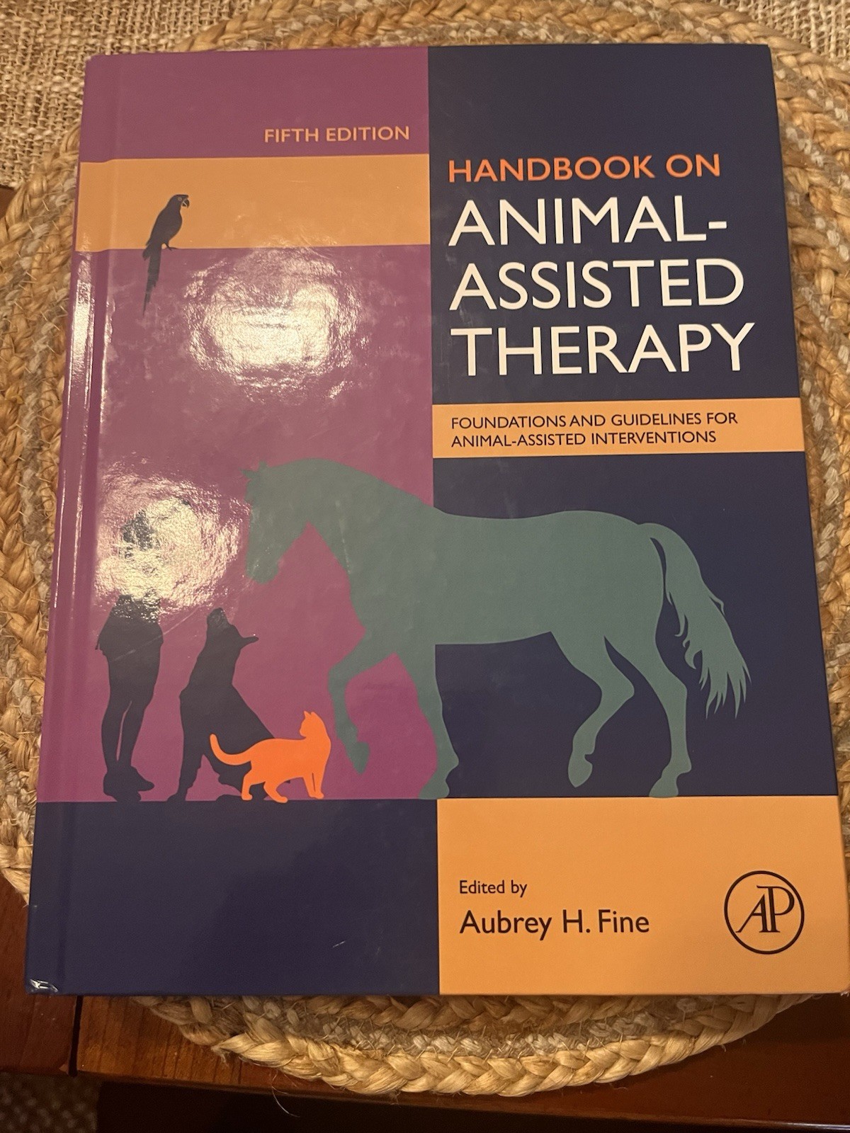 Handbook on Animal-Assisted Therapy : Foundations and Guidelines for... Handbook on Animal-Assisted Therapy : Foundations and Guidelines for...