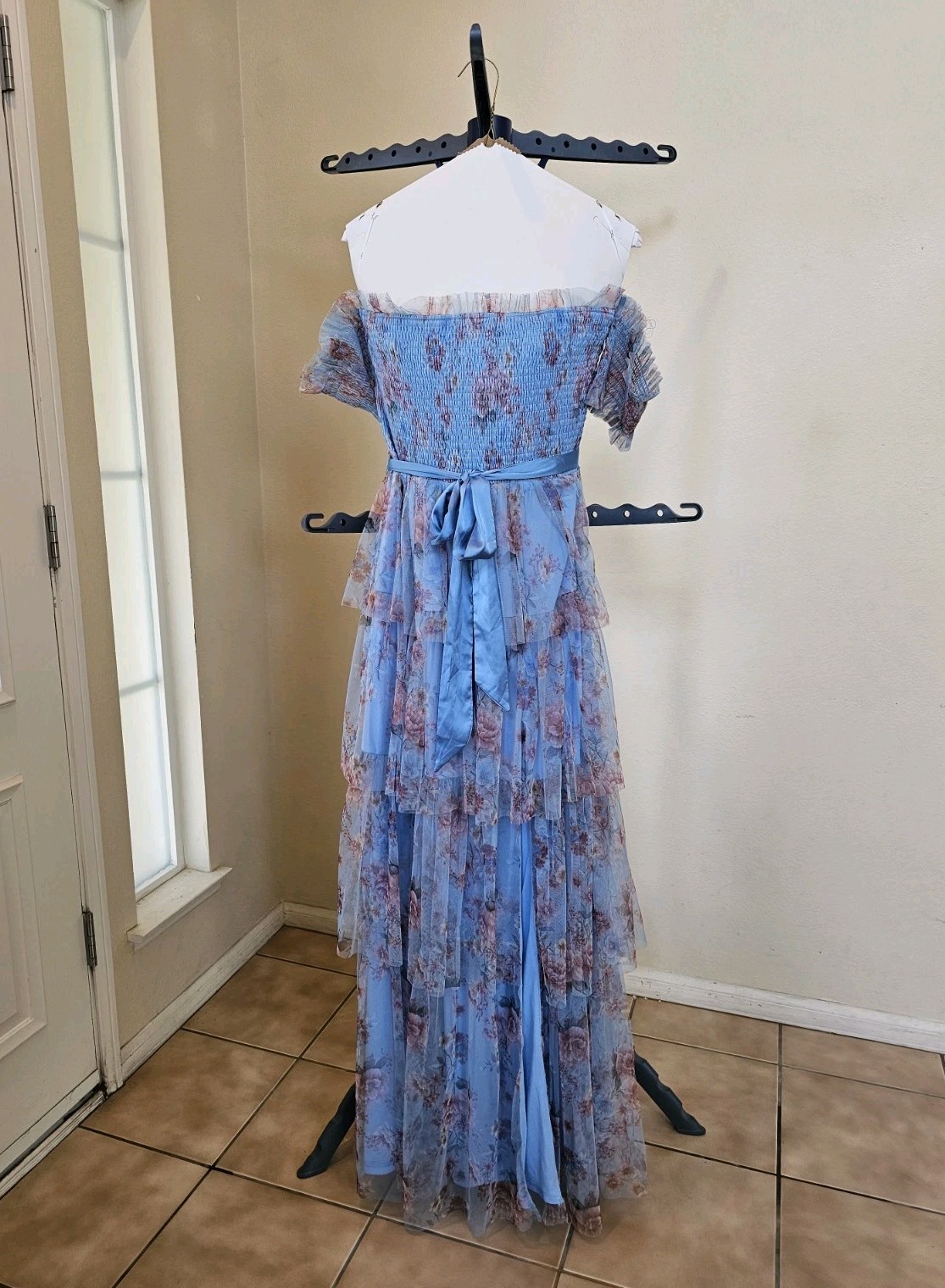 Lulus Women\'s Blue Floral Off-Shoulder Smocked Ruffle Tie Tulle Maxi Dress L