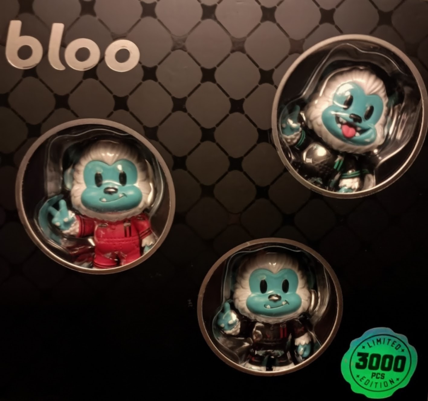 Thrilljoy Mini-bloo LE 3000 3 pack 2024 NYCC Exclusive (HTF) Thrilljoy Mini-bloo LE 3000 3 pack 2024 NYCC Exclusive (HTF)