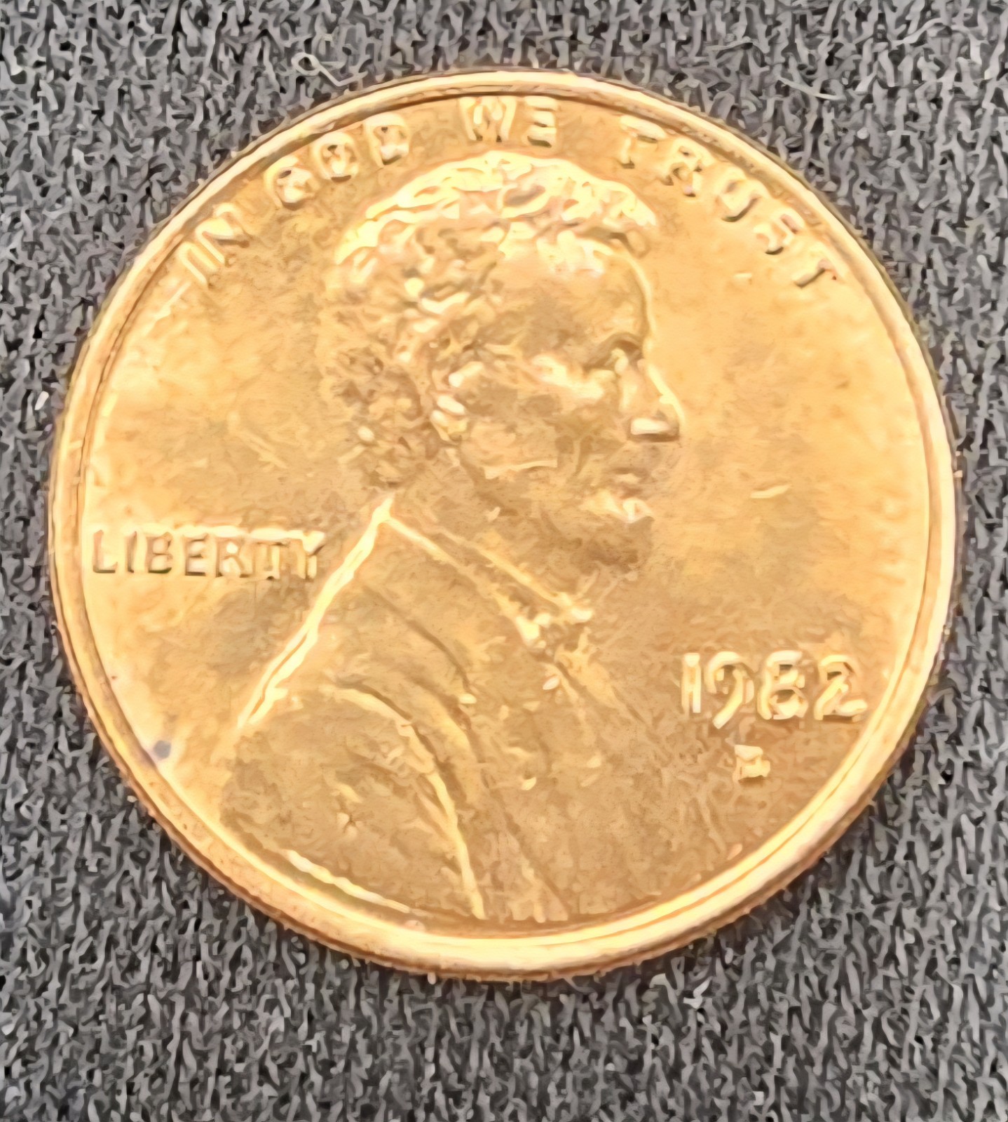 1982 D Penny Coin,  3.1 Grams, Denver Mint Mark