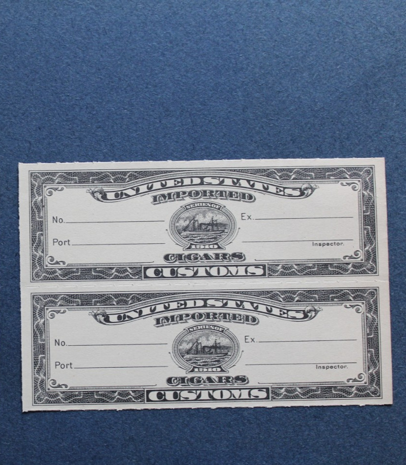 Vertical Pair of US Revenue Stamps - Cigar Customs stamp 1910 Mint Condition. Vertical Pair of US Revenue Stamps - Cigar Customs stamp 1910 Mint Condition.