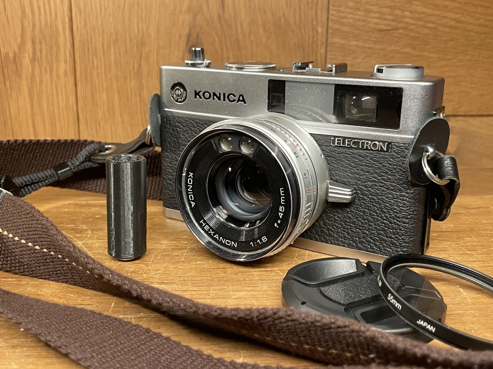 *Rare : Almost Mint* Konica Electron Rangefinder Film Camera Hexanon 45mm F/1.8