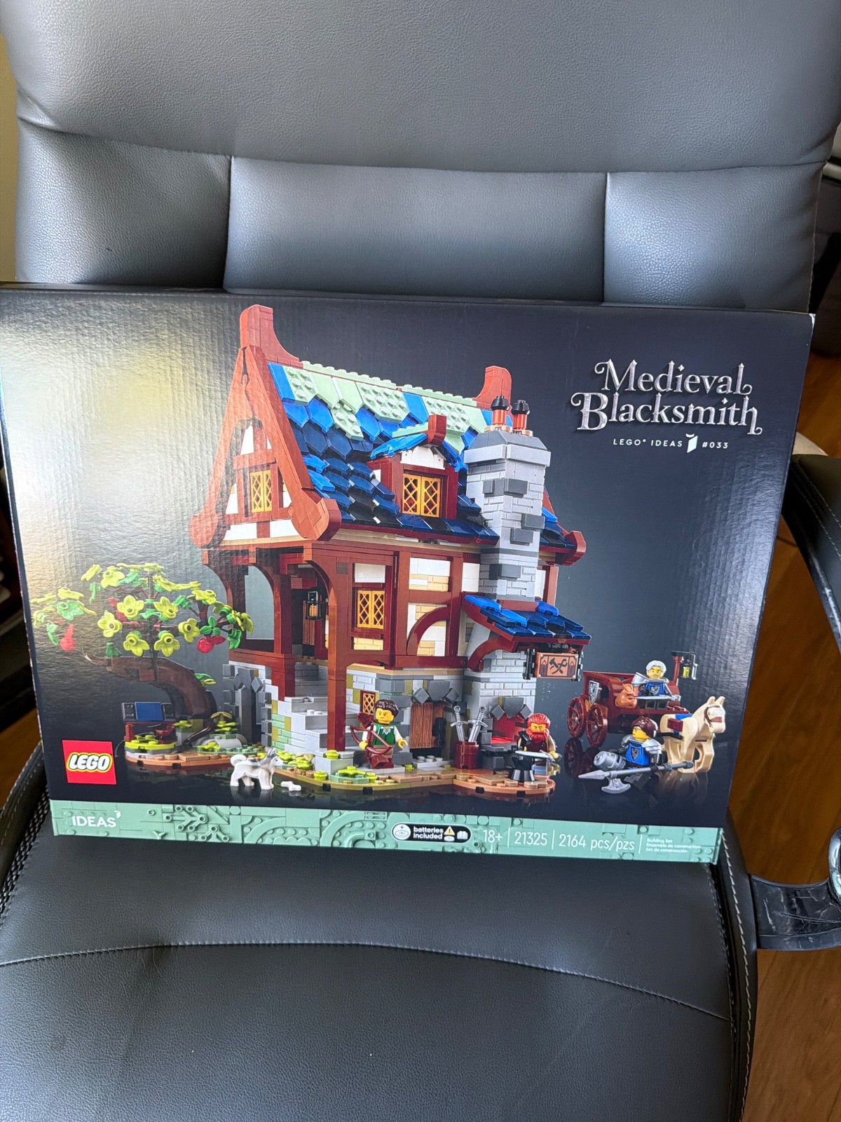 LEGO Ideas: Medieval Blacksmith (21325) - RETIRED NEW IN BOX