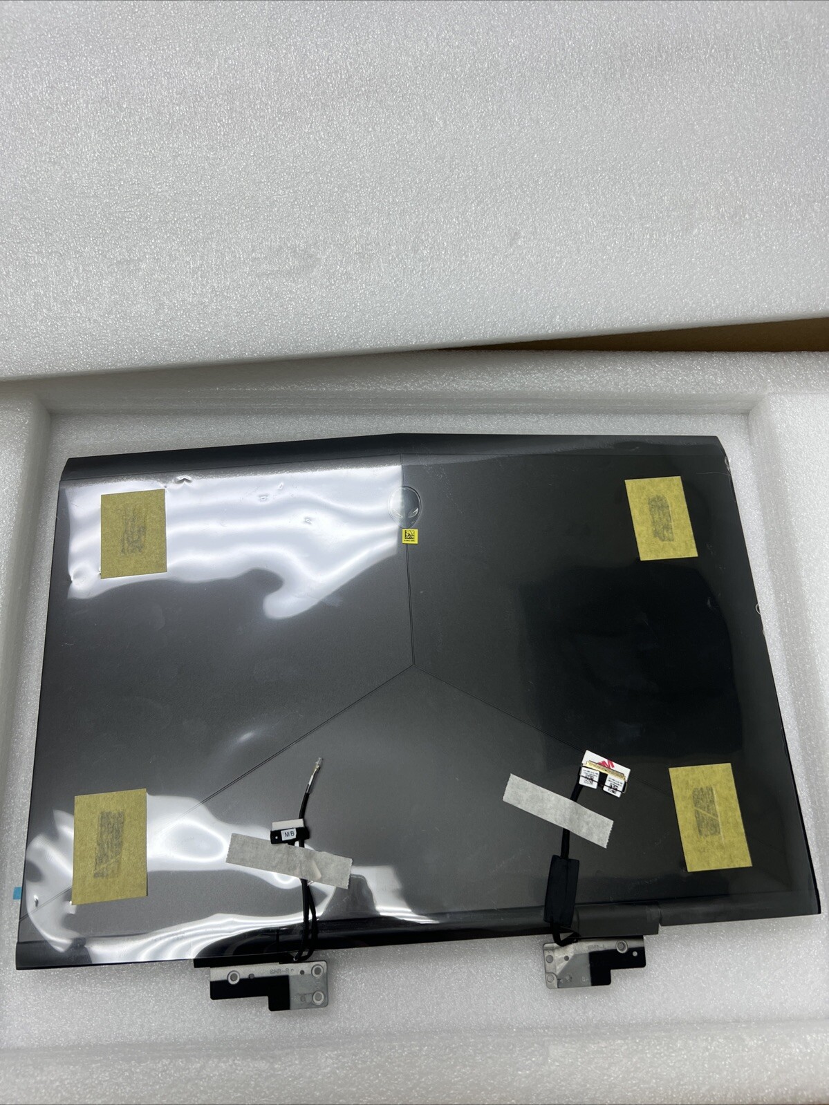 New Real-Deal  Dell Alienware Complete Display Assembly HA0HF000400