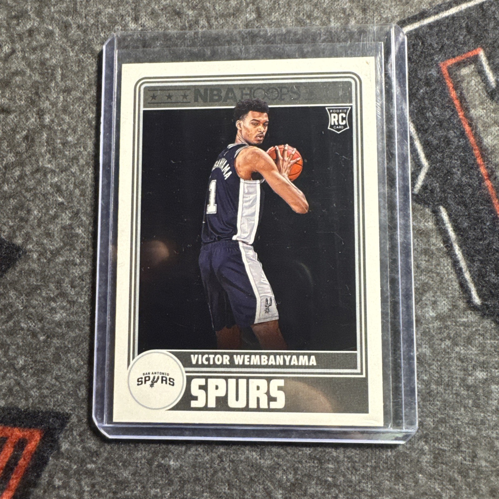 2023-24 Panini NBA Hoops - Hoops Tribute Victor Wembanyama #298 (RC)