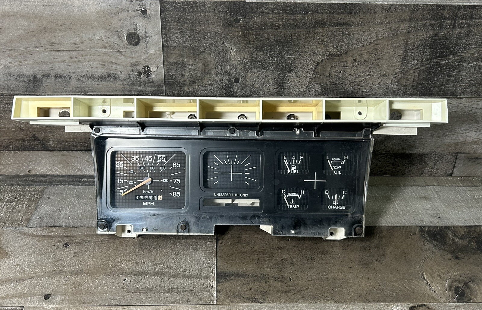 80-86 Ford Truck Bronco Speedometer Gauge Instrument Cluster 1980-1986 80-86 Ford Truck Bronco Speedometer Gauge Instrument Cluster 1980-1986