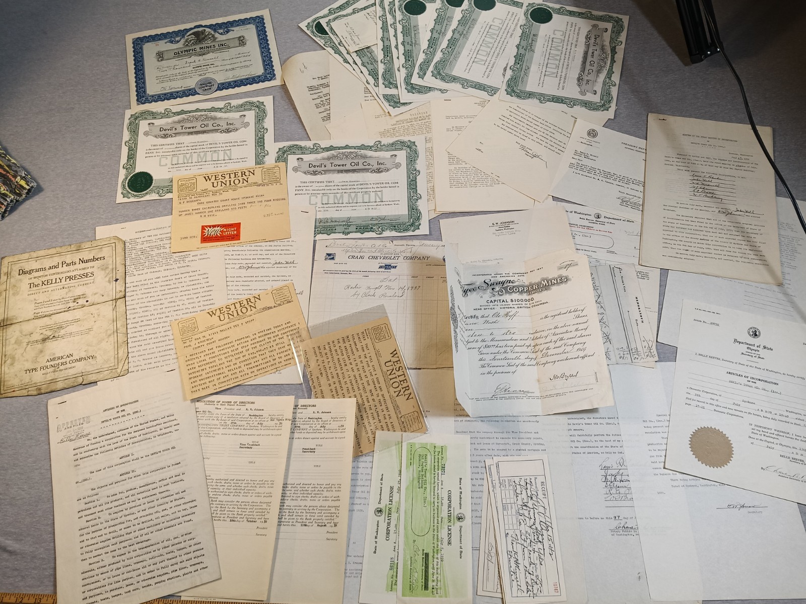 Vintage Spokane WA Oil Mining Ephemera Archive 1909-1942 Devil\'s Tower Tax...
