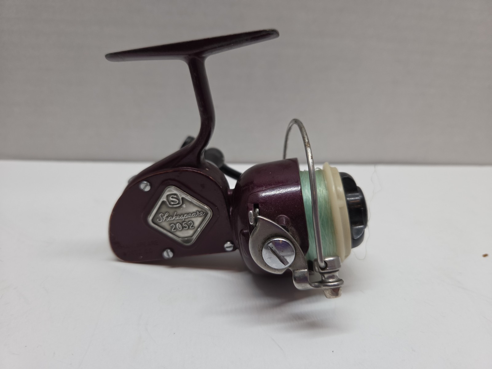Vintage Shakespeare No. 2052 Model EC Spinning Reel - Maroon Finish