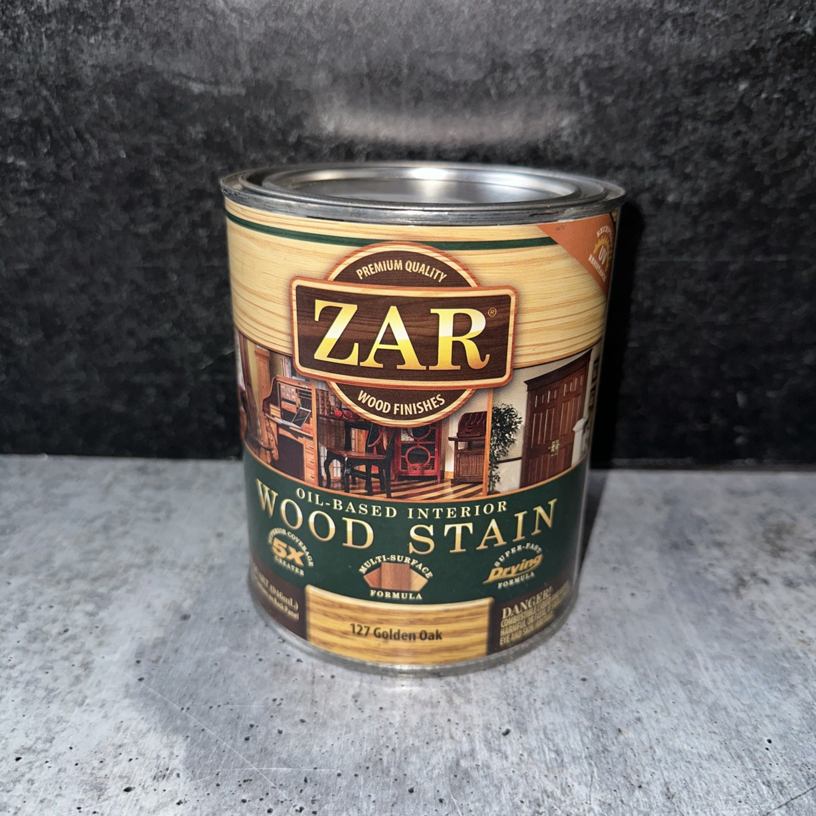 ZAR Wood Finishes Oil-Based Interior Wood Stain 127 Golden Oak Quart 946mL