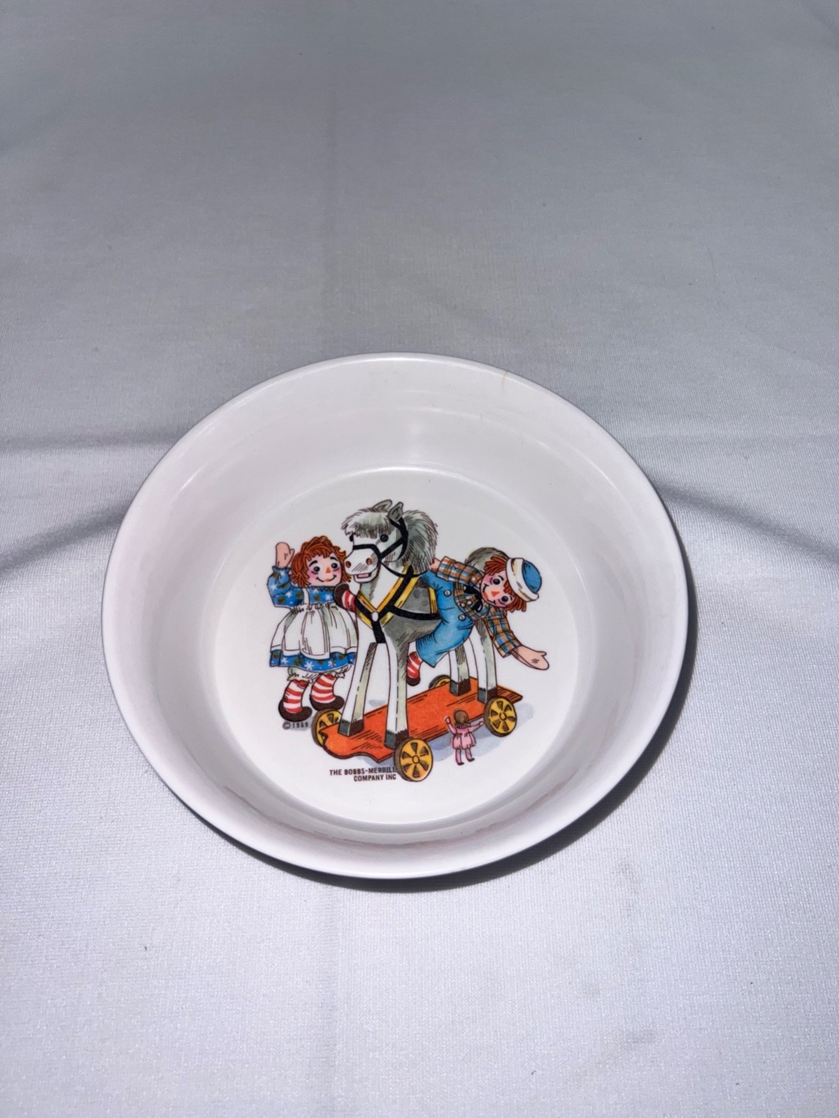 Vintage 1969 Raggedy Ann and Andy Bowl Bobbs Merrill Company Oneida Deluxe 3243 Vintage 1969 Raggedy Ann and Andy Bowl Bobbs Merrill Company Oneida Deluxe 3243