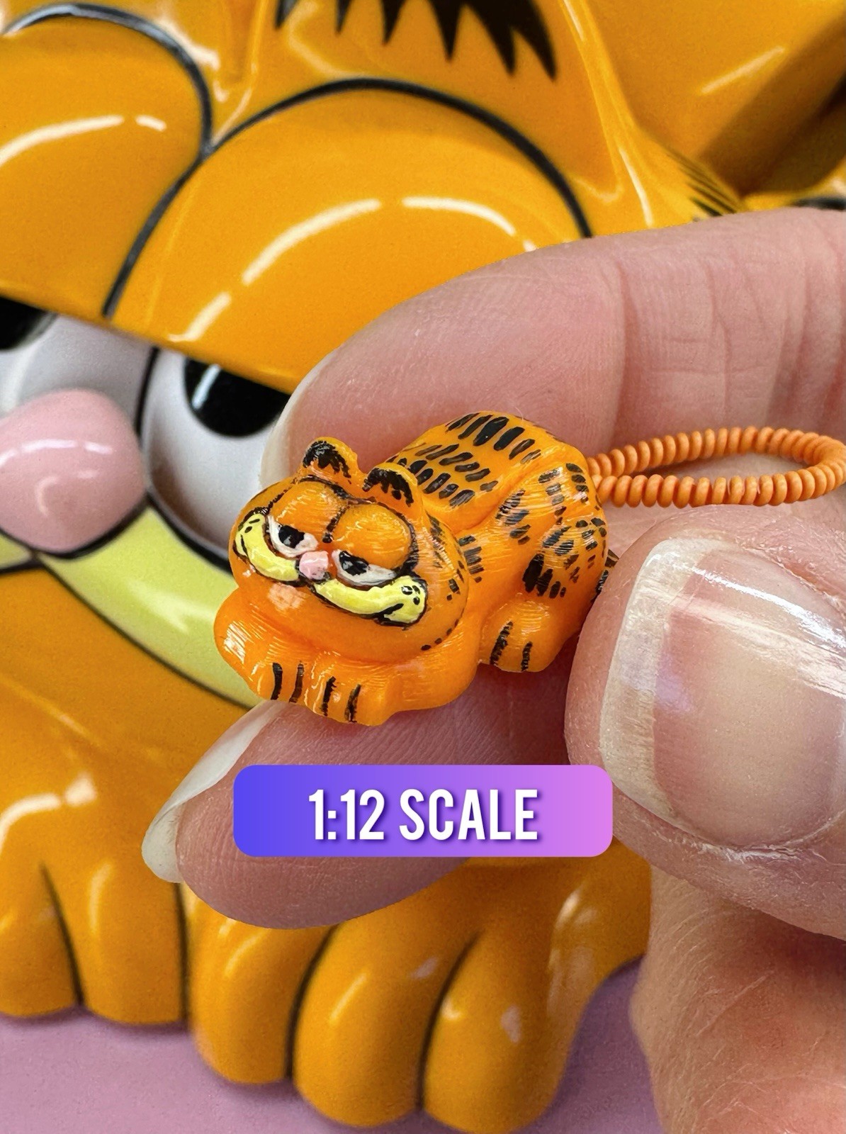 1:12 Scale Lasagna Cat Phone Miniature for Dollhouse Diorama