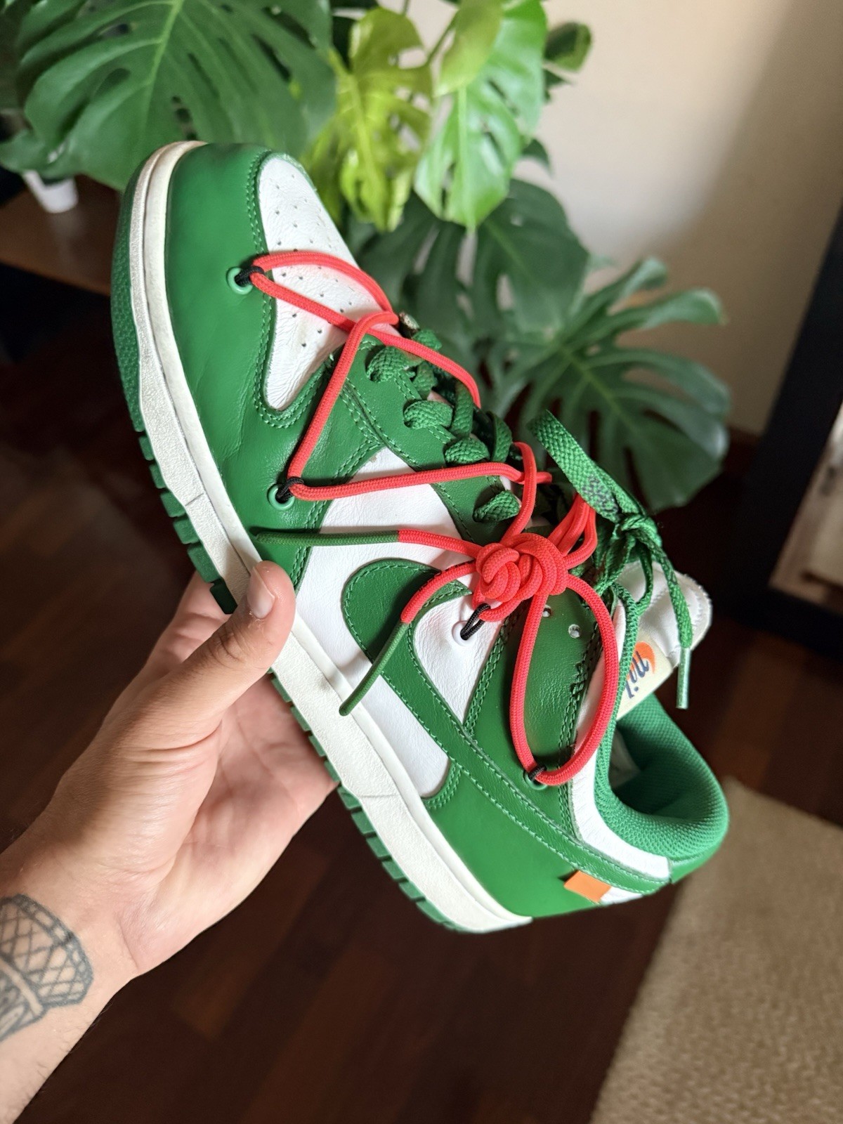 Size 11.5 - Nike Dunk Low x OFF-WHITE Pine Green 2019 Size 11.5 - Nike Dunk Low x OFF-WHITE Pine Green 2019