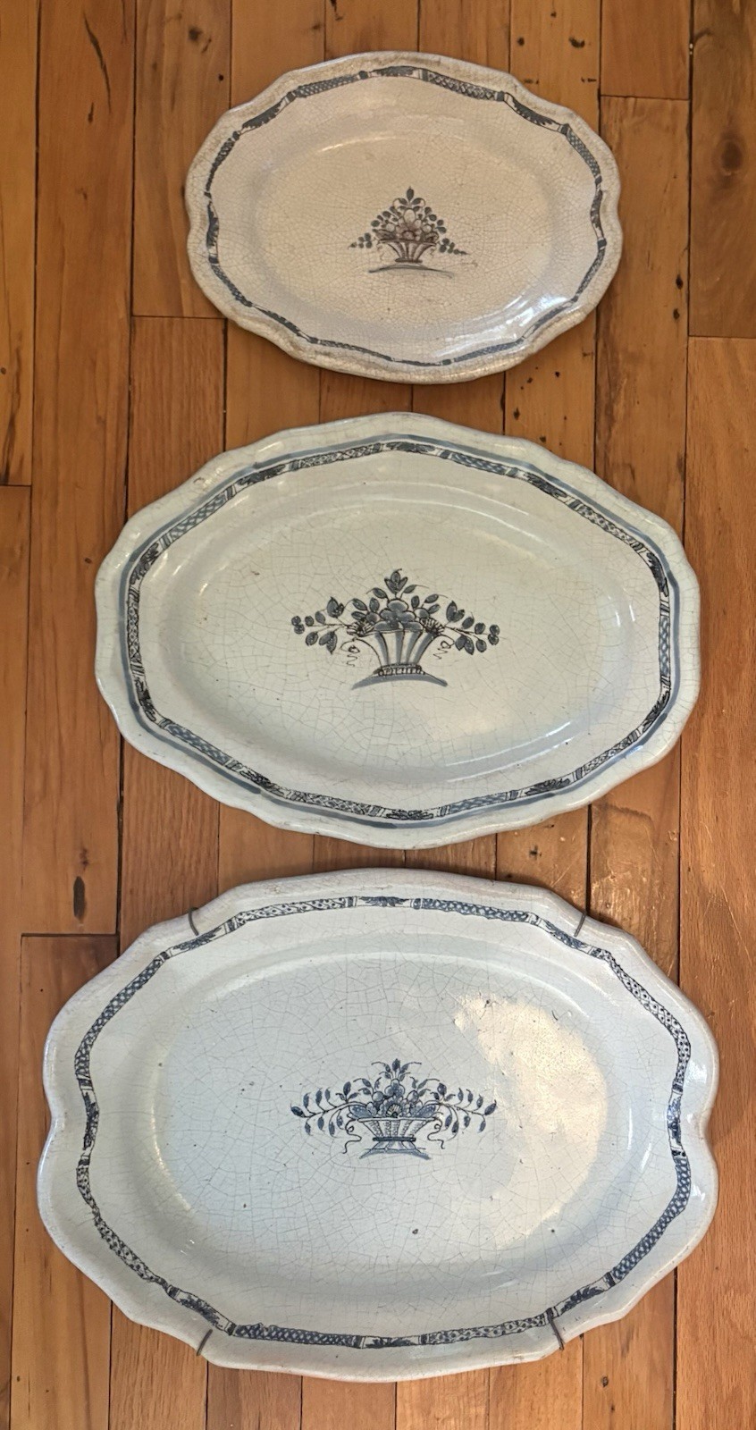 Set of 3 Antique French Rouen Faience Earthenware Glazed Cul Noir Platters