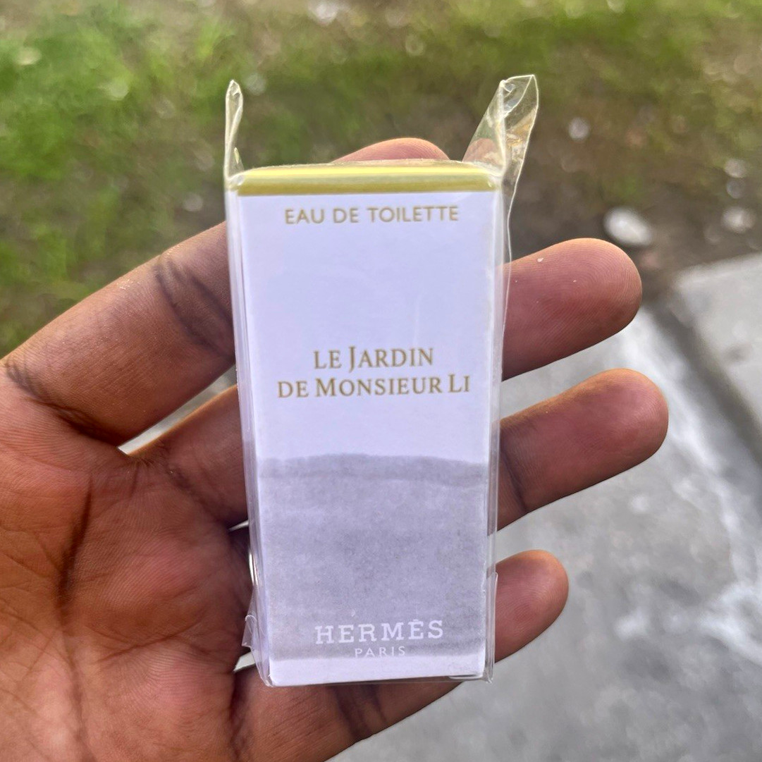 HERMÈS Le Jardin de Monsieur Li Eau de Toilette Spray Travel Size 0.15 fl oz