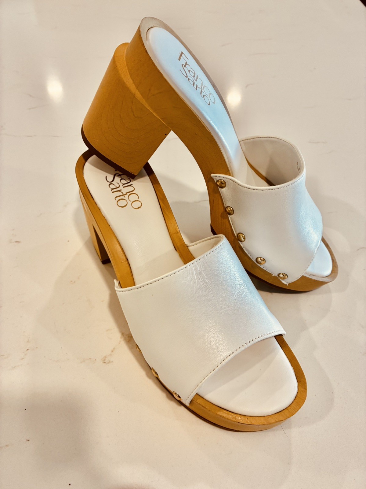 NWOB Franco Sarto Capri Platform Clog Sandals Wooden Sole Studded Detail 7.5 NWOB Franco Sarto Capri Platform Clog Sandals Wooden Sole Studded Detail 7.5