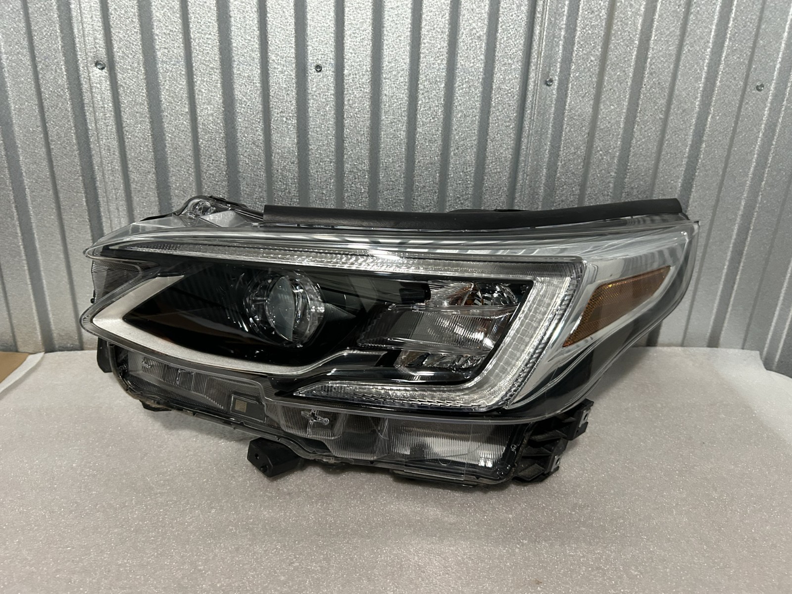 2020-2022 Subaru Legacy Outback LED Factory Genuine Left/Driver Headlight  #62