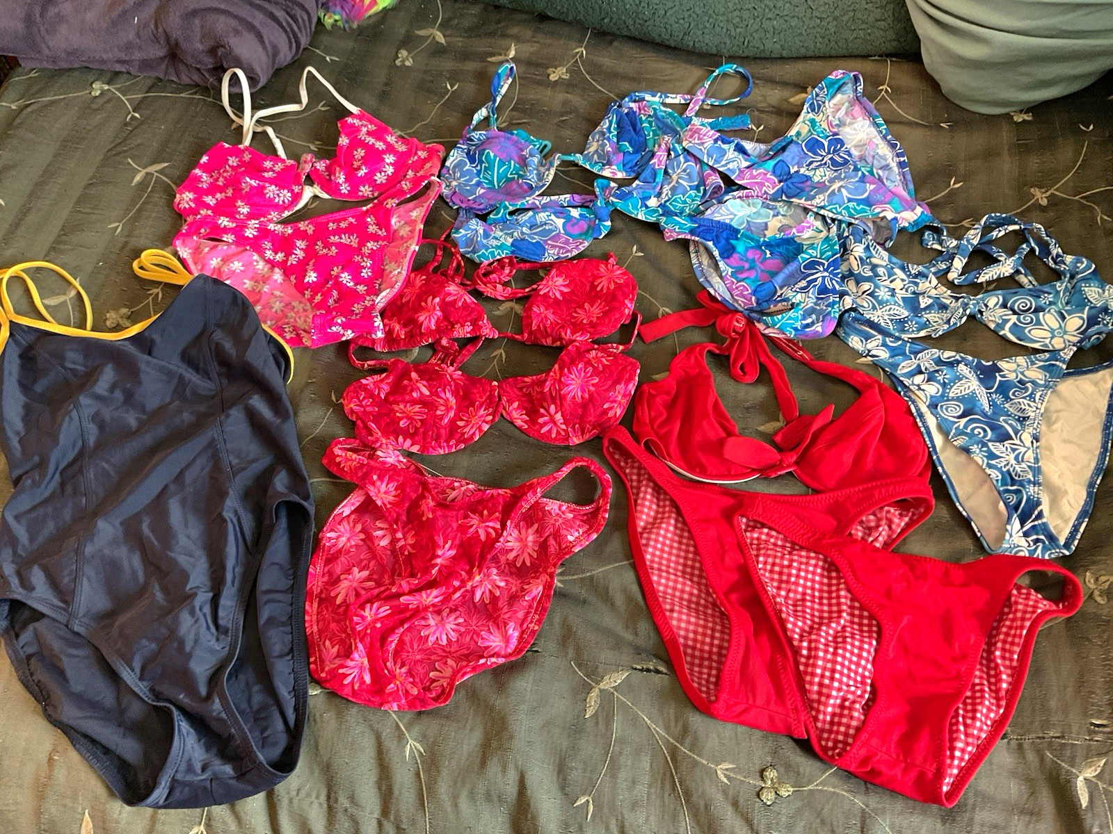 Vintage 80/90s Bikini Swimsuit Lot High Cut Thigh Excellent Condition Baywatch Vintage 80/90s Bikini Swimsuit Lot High Cut Thigh Excellent Condition Baywatch