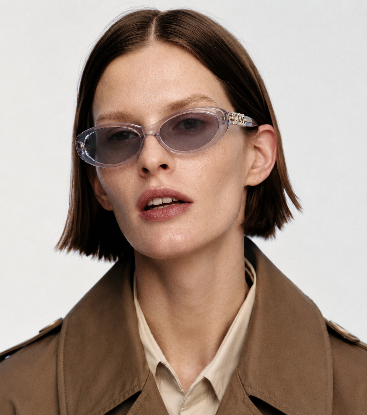 Chanel CH5565 Sunglasses 54-17-140 Oval Frame Designer Eyewear Chanel CH5565 Sunglasses 54-17-140 Oval Frame Designer Eyewear