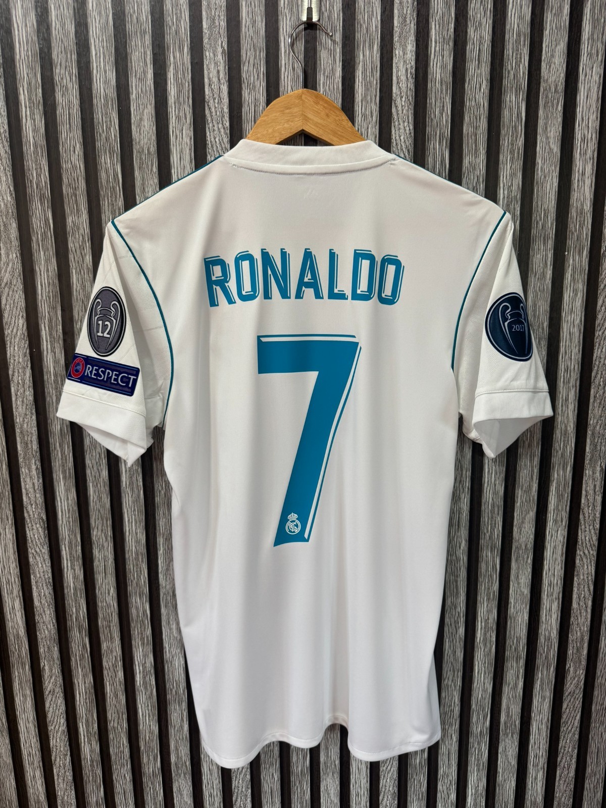REAL MADRID 2017/2018 HOME UCL FOOTBALL authentic JERSEY #7 RONALDO SIZE S