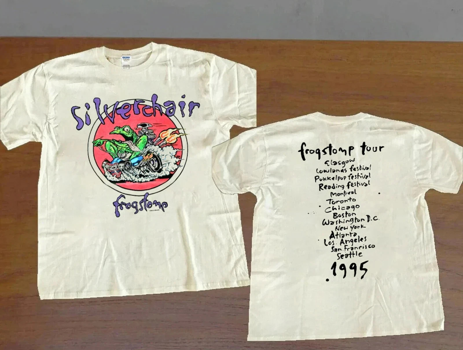 Vintage 1995 Silverchair Frogstomp Tour Concert T-Shirt Vintage 1995 Silverchair Frogstomp Tour Concert T-Shirt