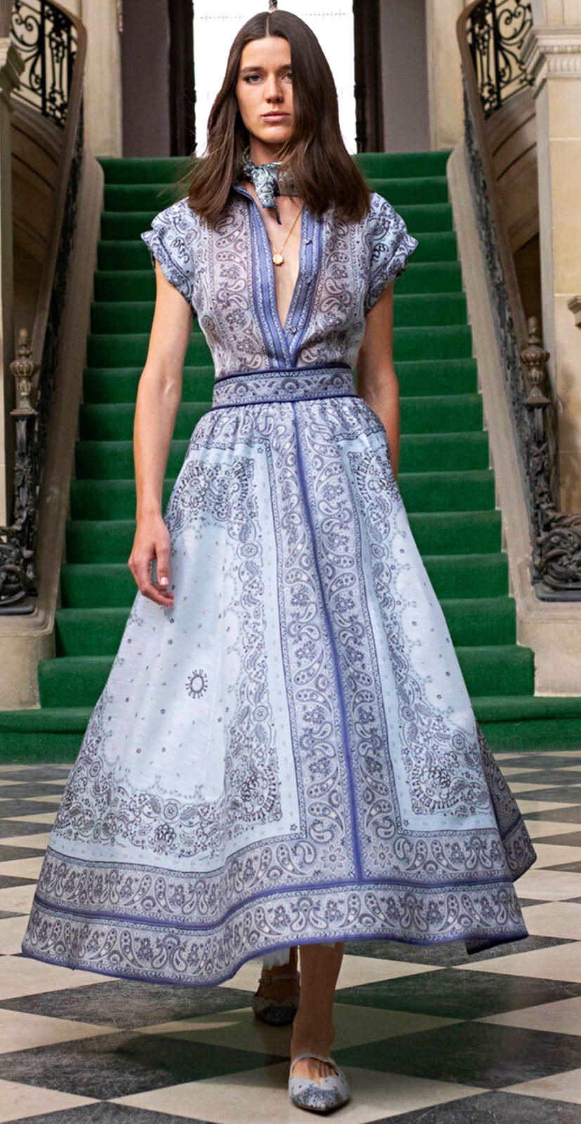 Zimmermann Blue/White Paisley Silk Chiffon 2pc Blouse & Skirt Set Size 1 Zimmermann Blue/White Paisley Silk Chiffon 2pc Blouse & Skirt Set Size 1