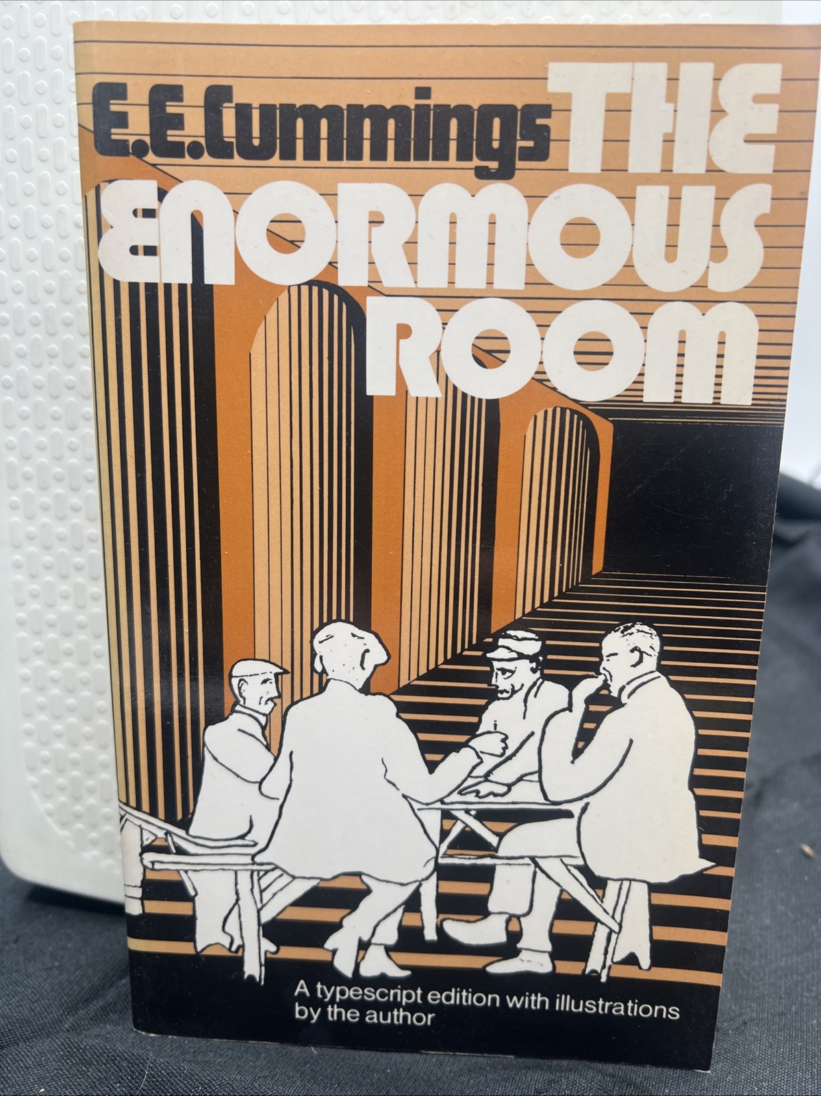 The Enormous Room by E.E. Cummings PB First Edition Very Good 1978 The Enormous Room by E.E. Cummings PB First Edition Very Good 1978